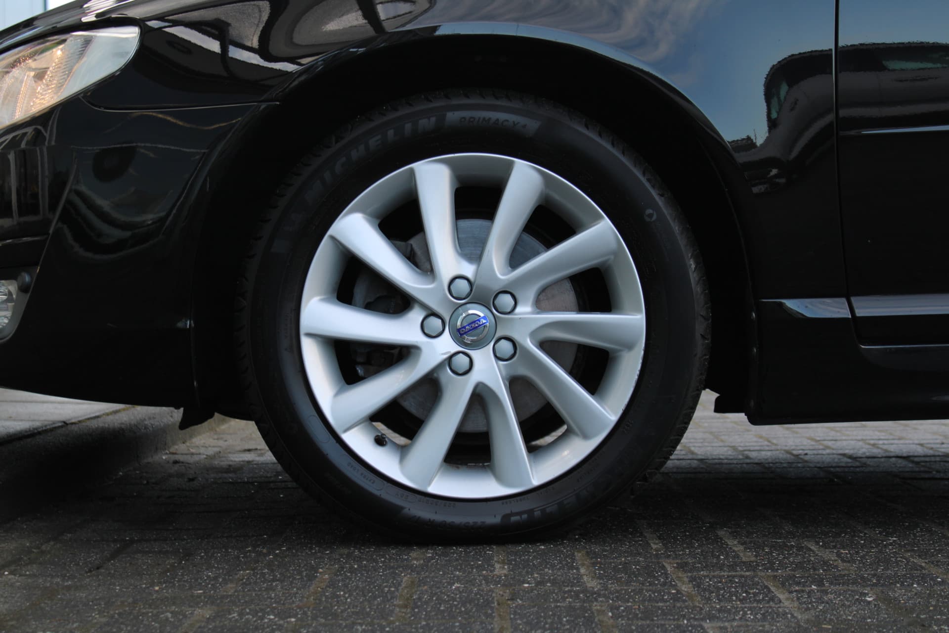 Volvo V70 D2 Dynamic Edition thumbnail 57