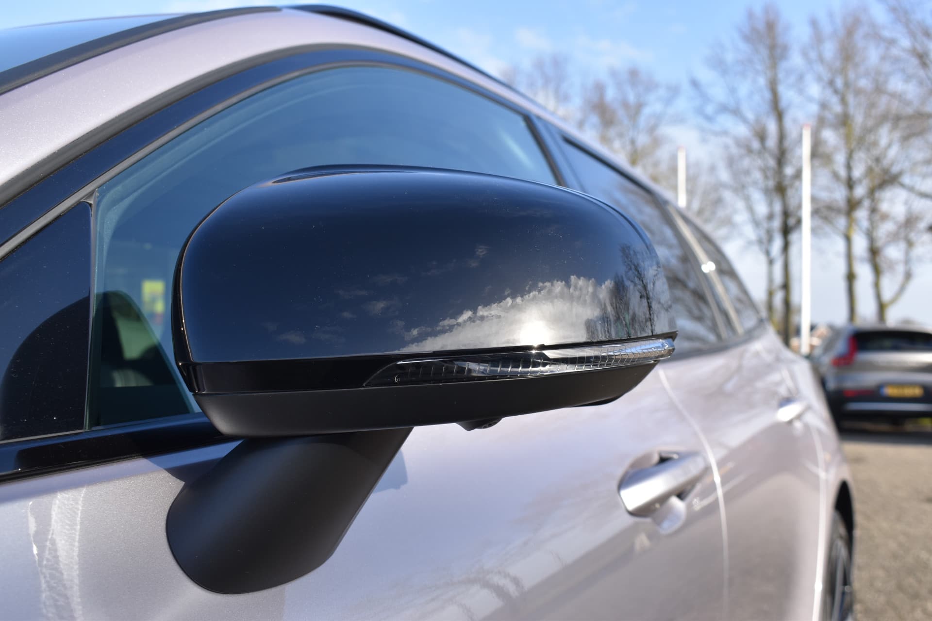 Volvo V60 T6 AWD 350PK Plug-in Hybrid Plus Dark thumbnail 21