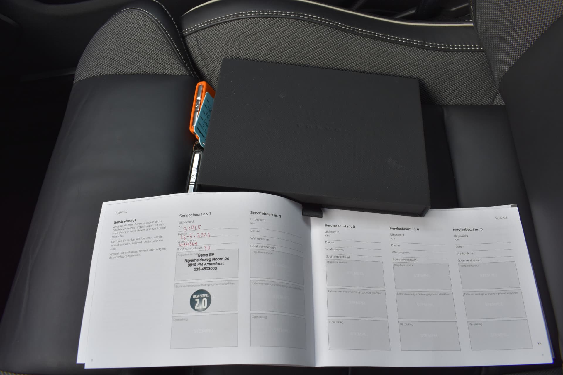 Volvo V60 T6 AWD 350PK Plug-in Hybrid Plus Dark thumbnail 49