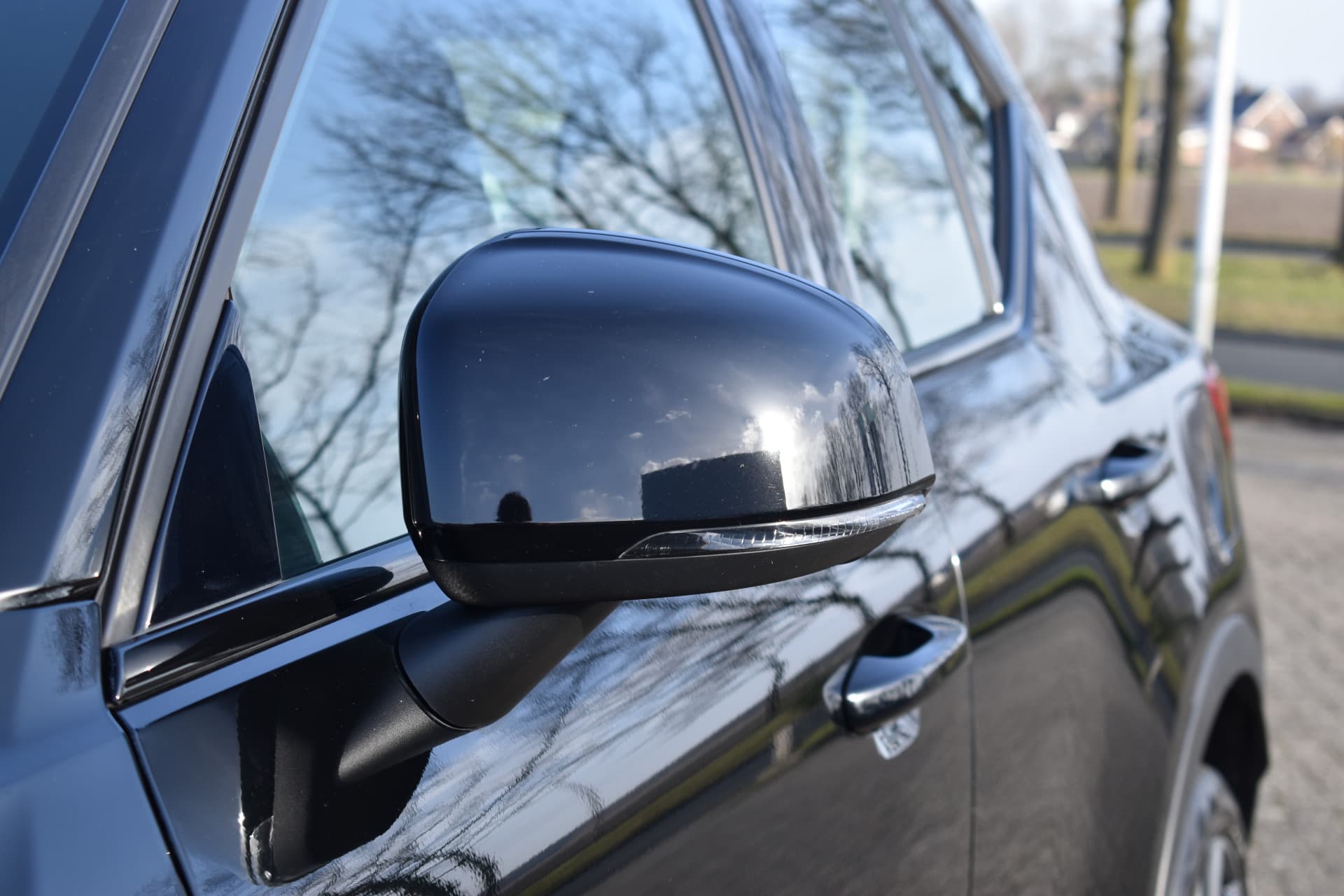 Volvo XC40 Recharge AWD 408PK R-Design thumbnail 7