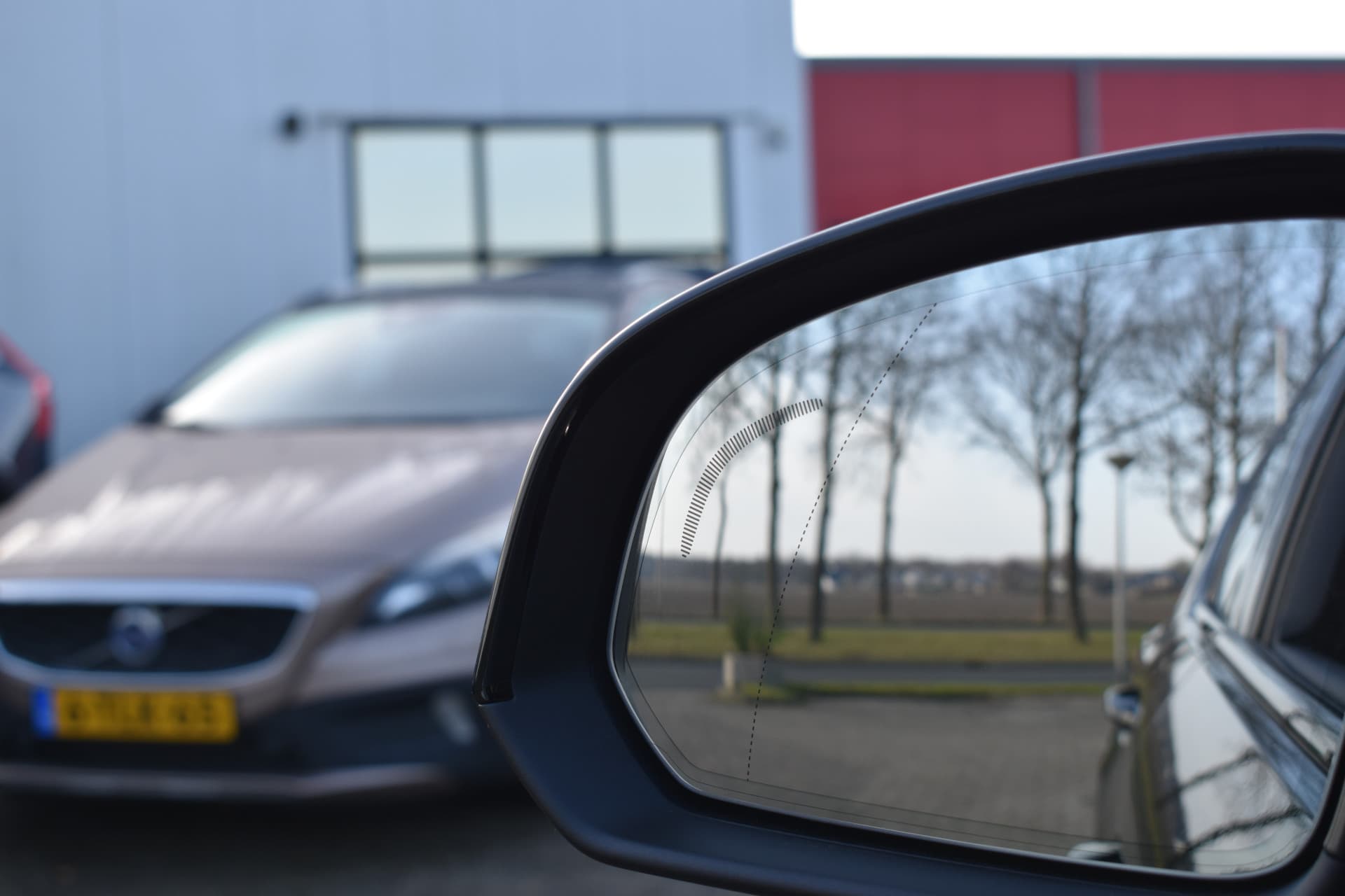 Volvo XC40 Recharge AWD 408PK R-Design thumbnail 8