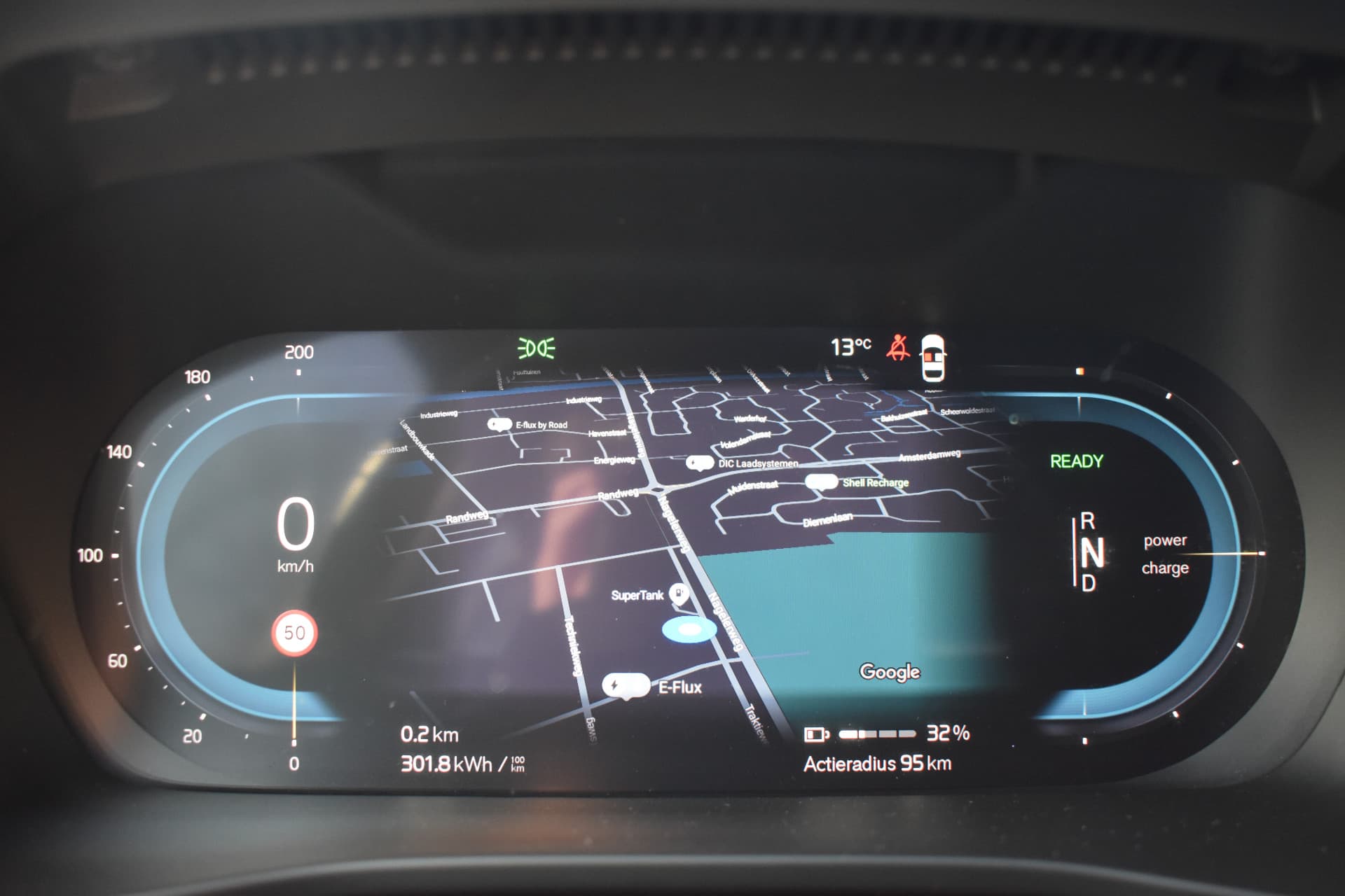 Volvo XC40 Recharge AWD 408PK R-Design thumbnail 28