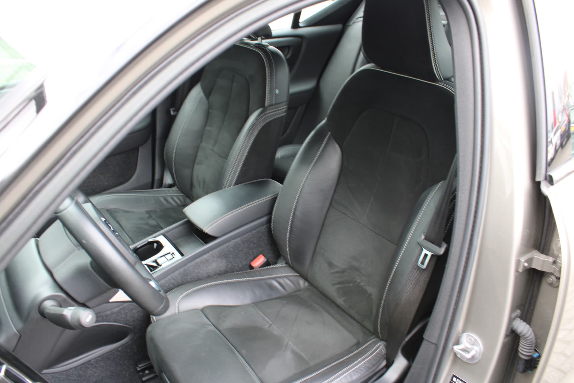 Volvo XC40 T4 Recharge Inscription thumbnail 16