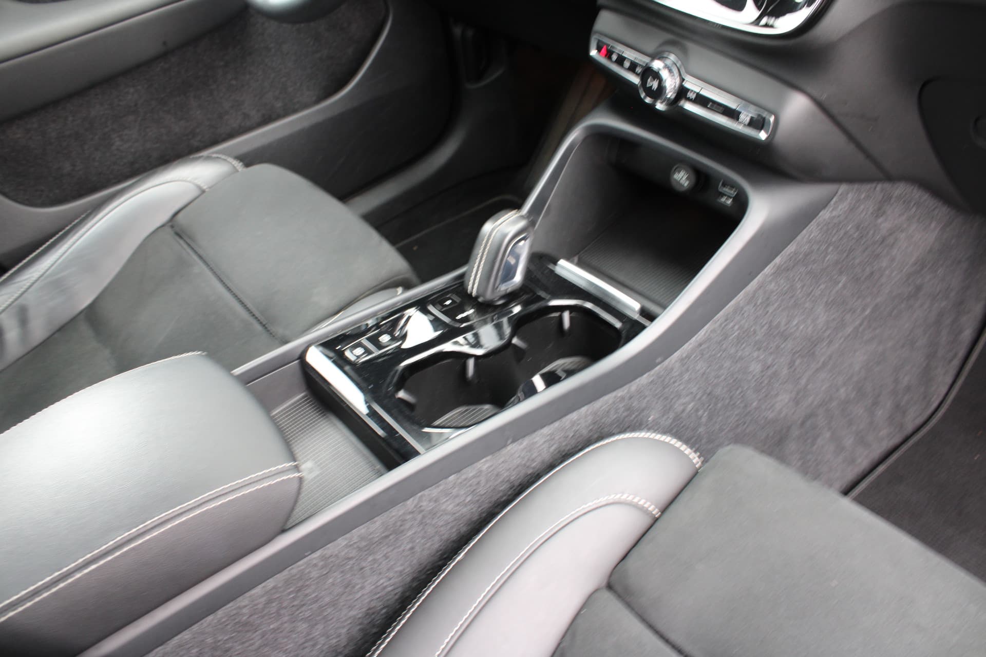 Volvo XC40 T4 Recharge Inscription thumbnail 44