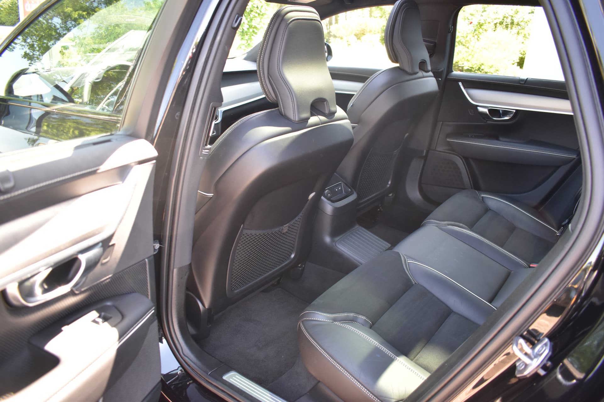 Volvo V90 T8 AWD 390PK Inscription Exclusive thumbnail 24