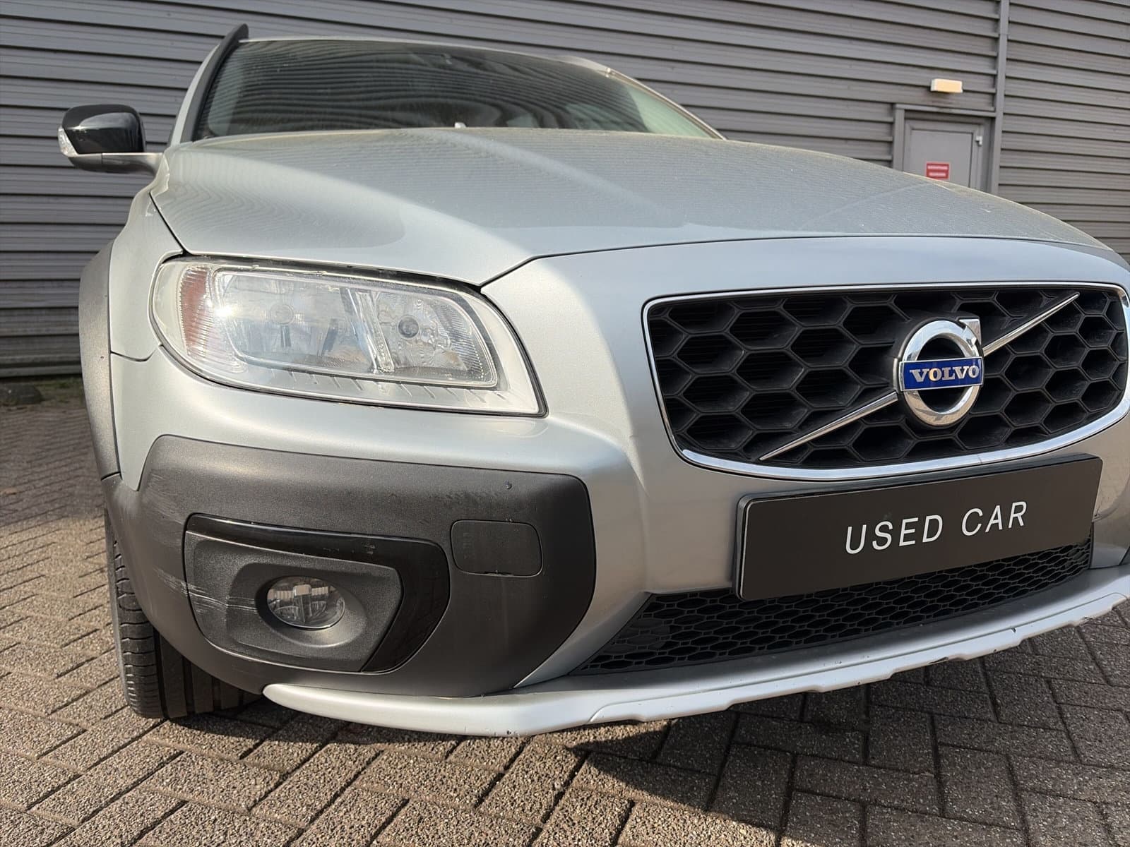Volvo XC70 T5 Dynamic Edition / Stoelverwarming / Cruise control / Lederen bekleding / thumbnail 4