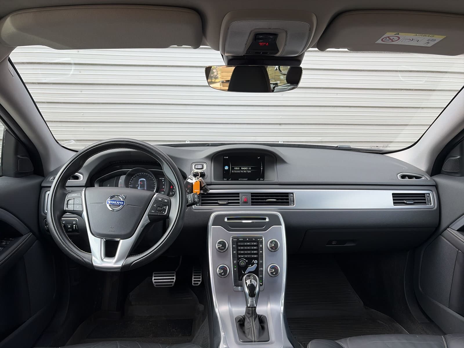 Volvo XC70 T5 Dynamic Edition / Stoelverwarming / Cruise control / Lederen bekleding / thumbnail 16