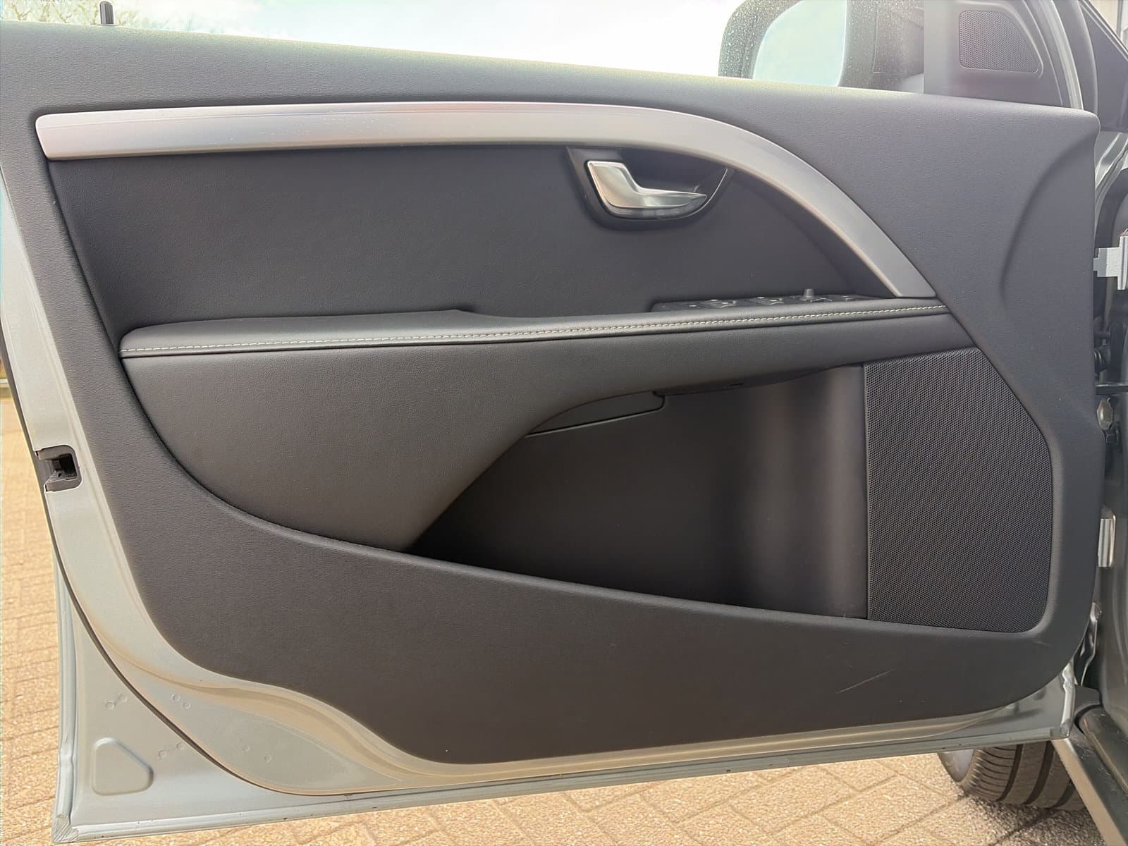 Volvo XC70 T5 Dynamic Edition / Stoelverwarming / Cruise control / Lederen bekleding / thumbnail 18