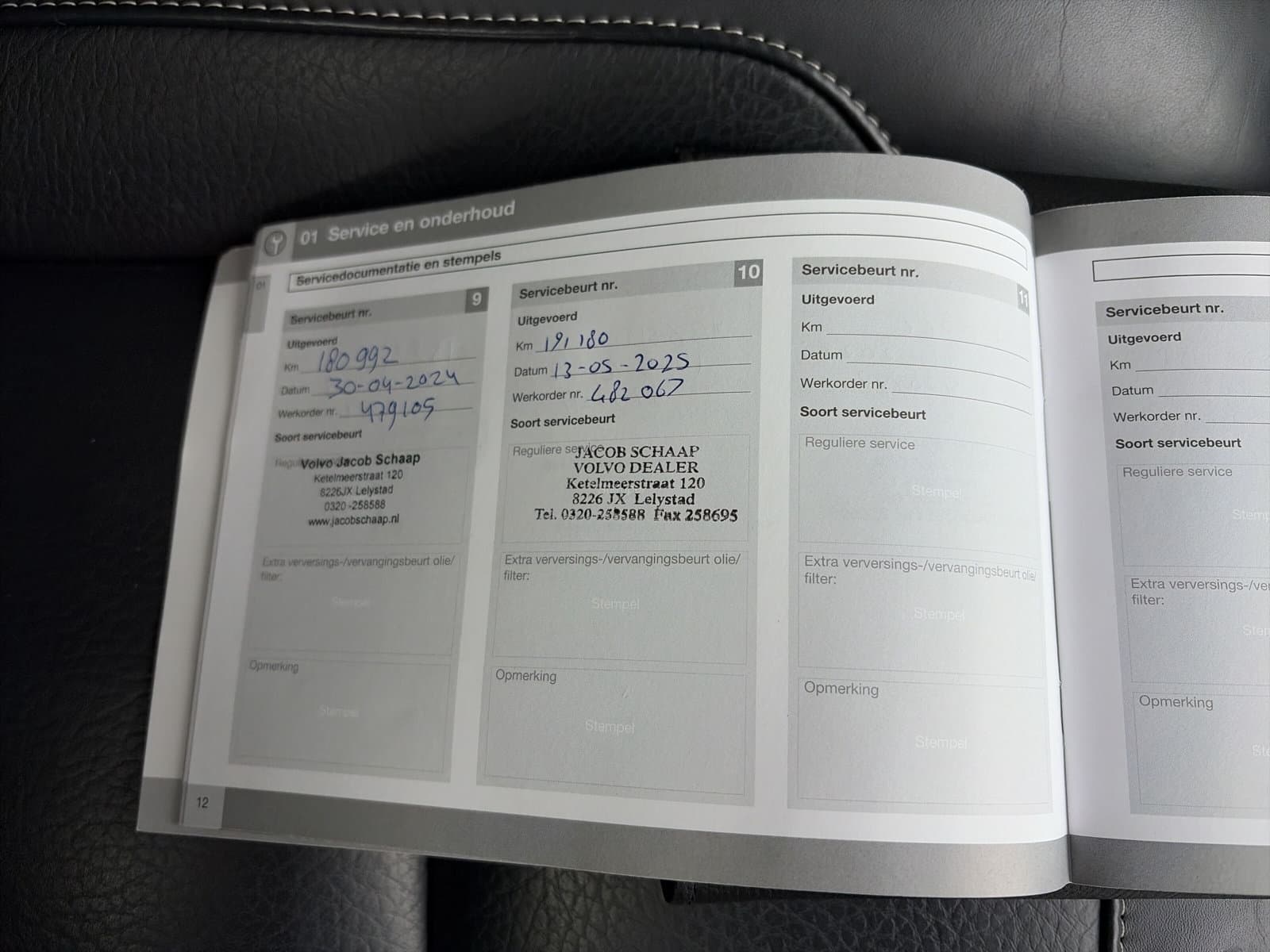 Volvo XC70 T5 Dynamic Edition / Stoelverwarming / Cruise control / Lederen bekleding / thumbnail 24