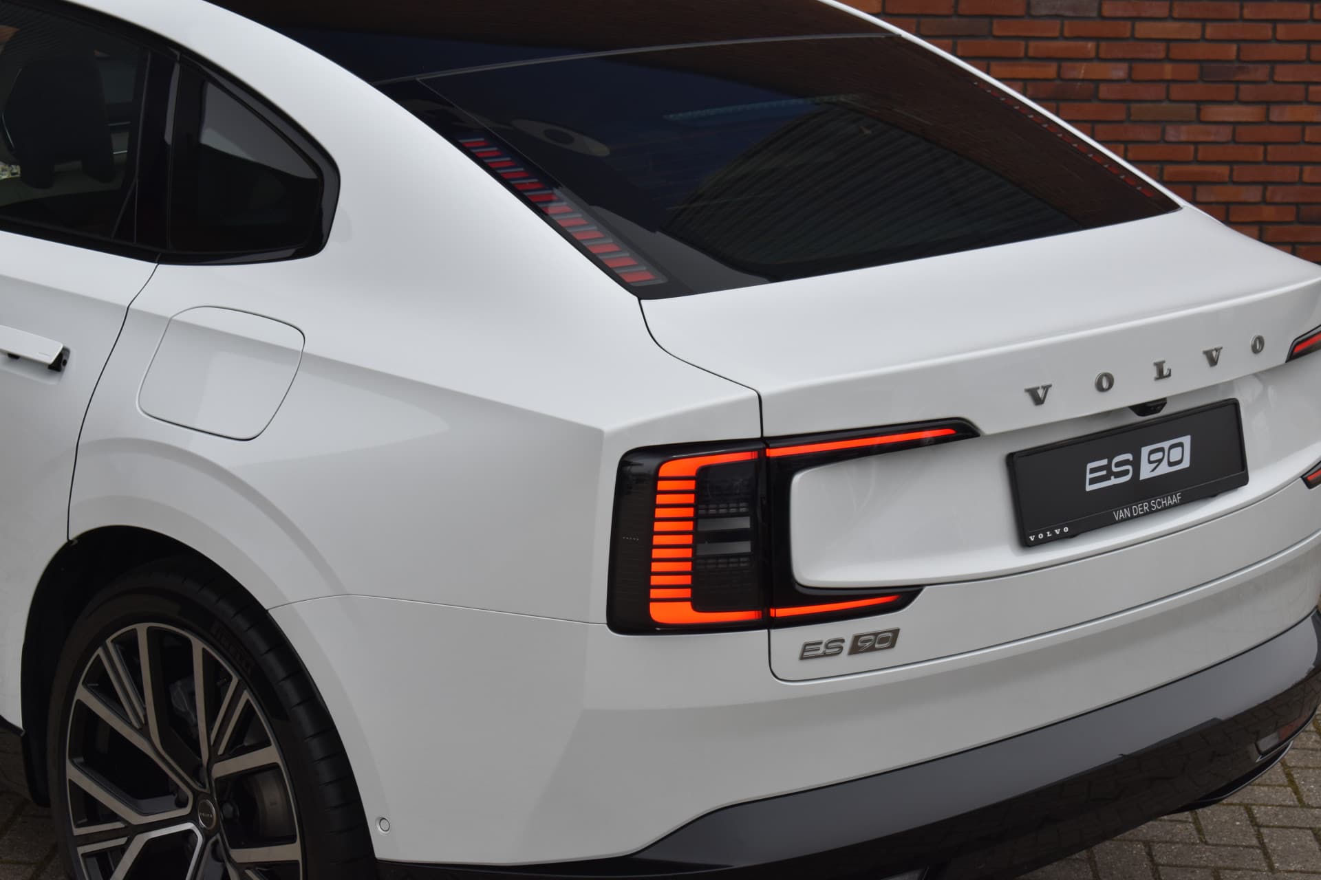 Volvo ES90 Extended Range 333PK Ultra 92 kWh thumbnail 10