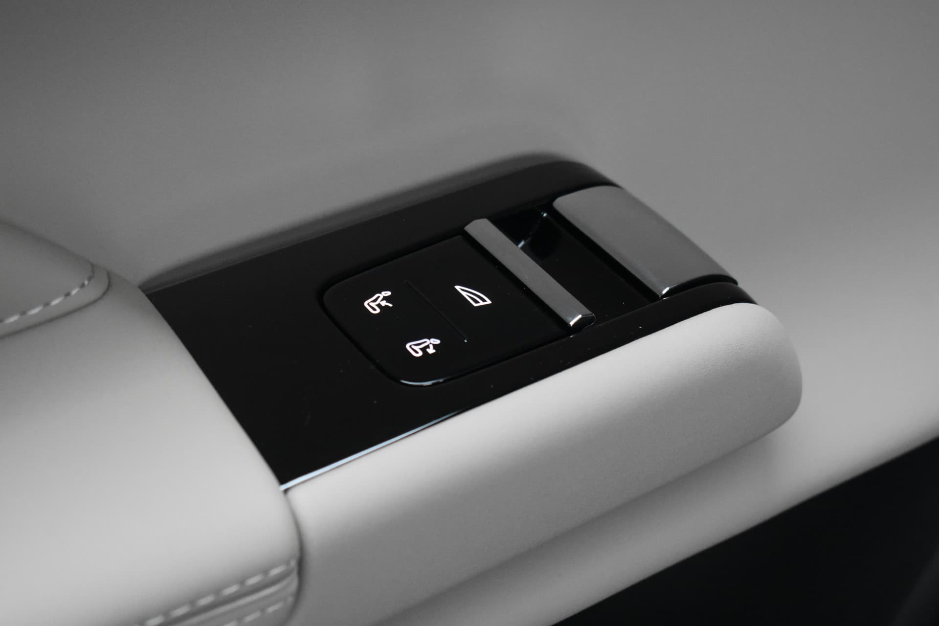 Volvo ES90 Extended Range 333PK Ultra 92 kWh thumbnail 36