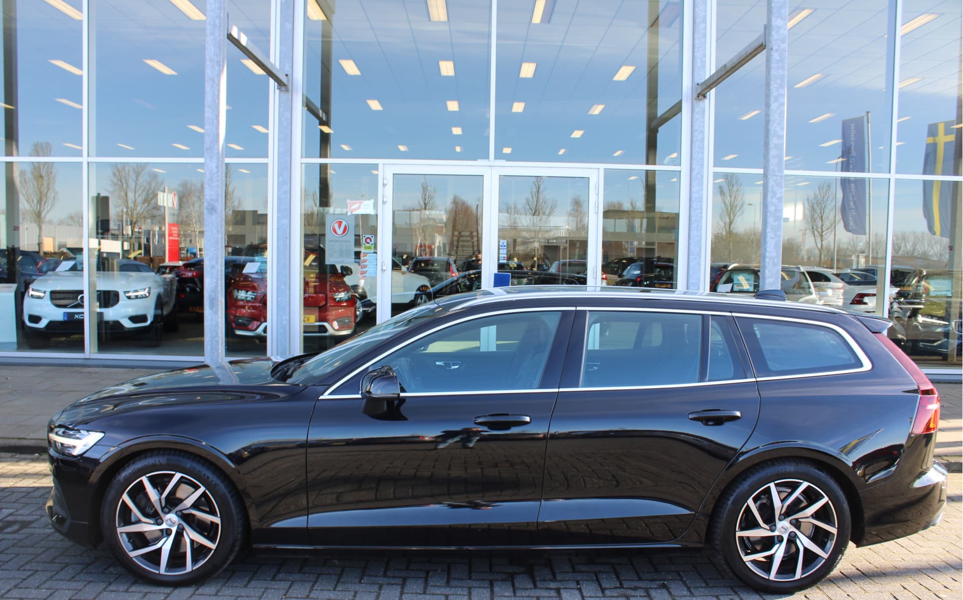 Volvo V60 T5 Automaat Momentum thumbnail 32