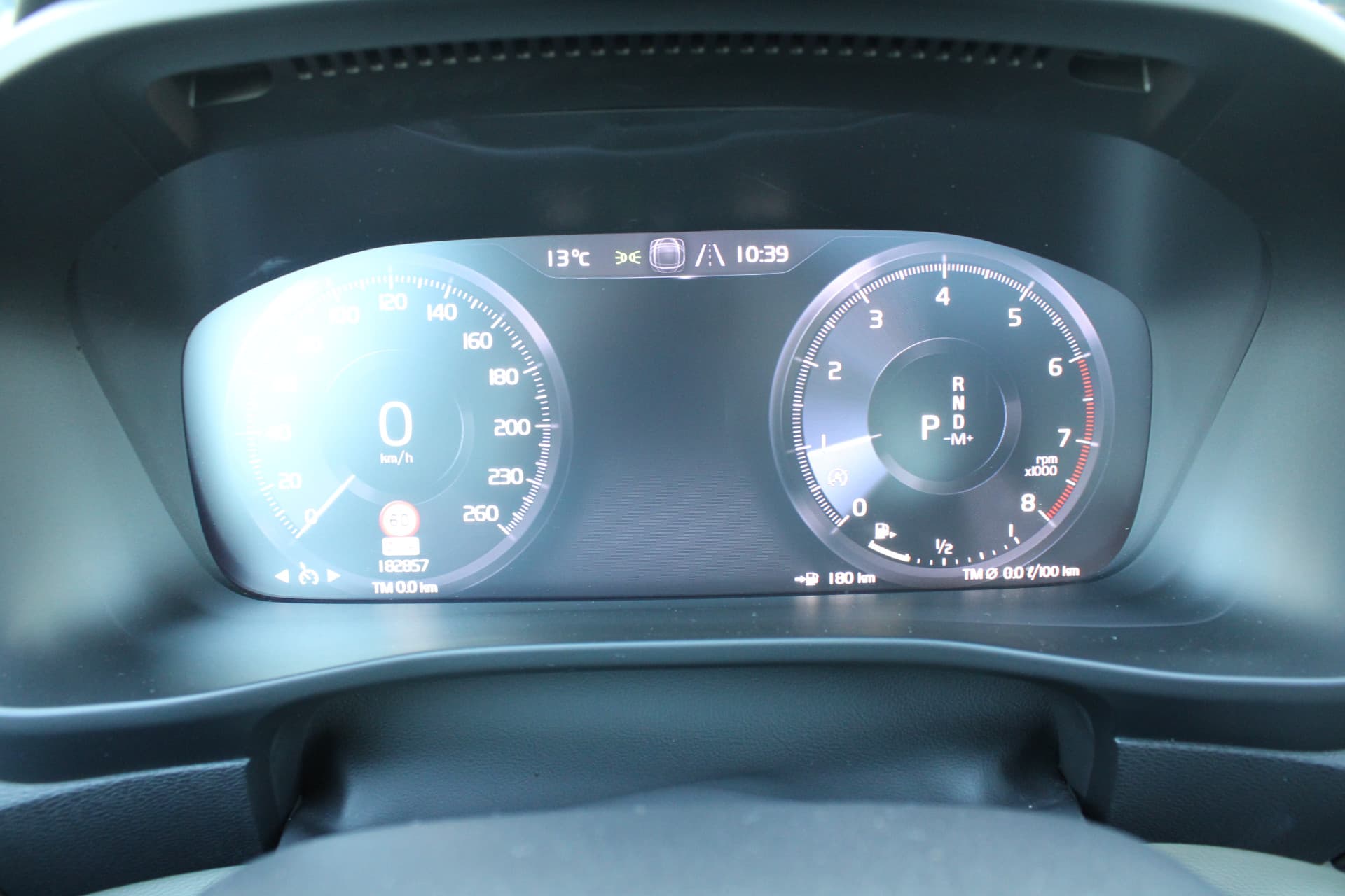 Volvo XC40 T2 Automaat Business Pro thumbnail 21