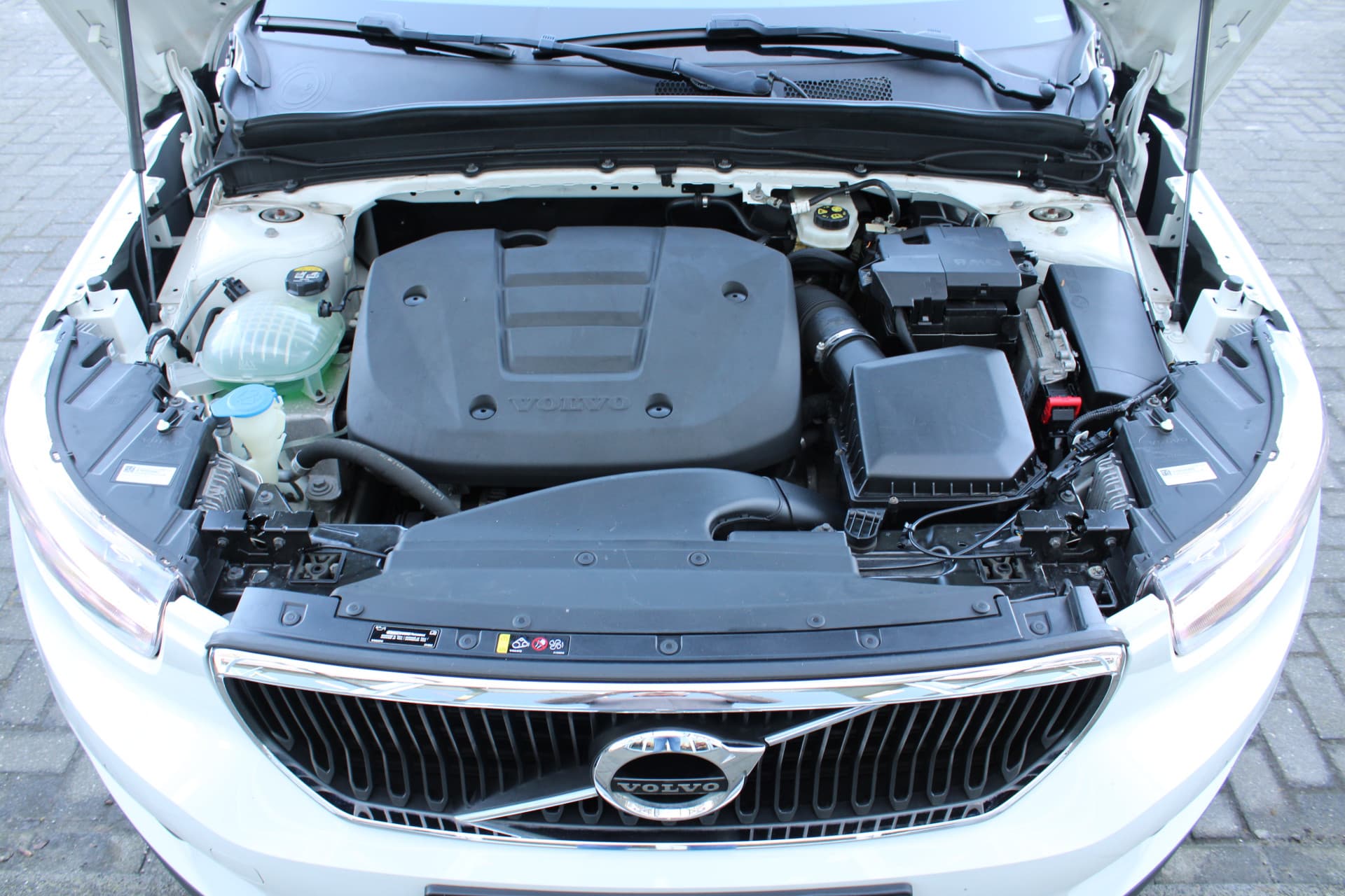 Volvo XC40 T2 Automaat Business Pro thumbnail 37