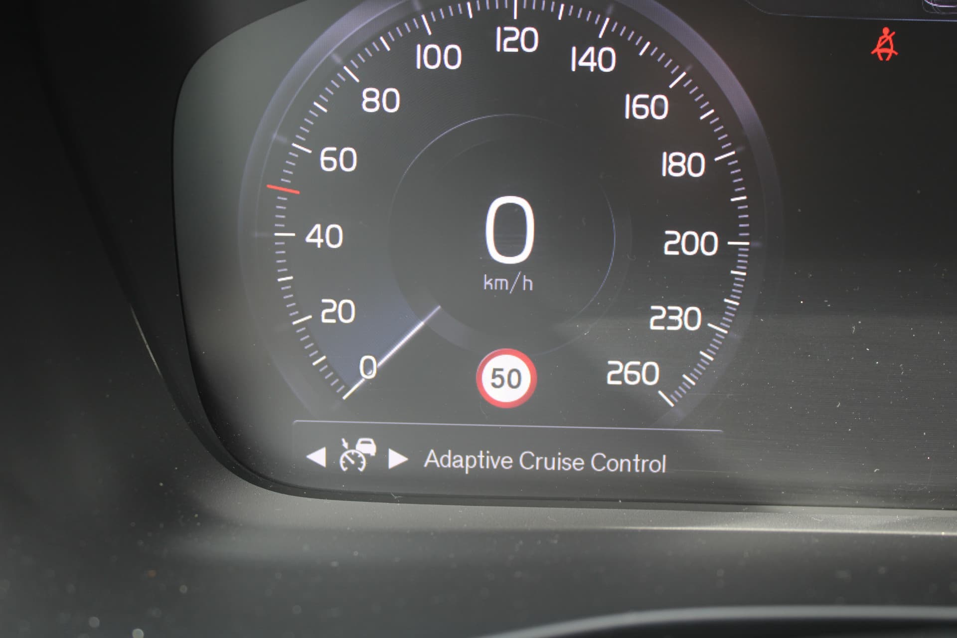 Volvo XC40 T5 Twin Engine Momentum Pro thumbnail 25