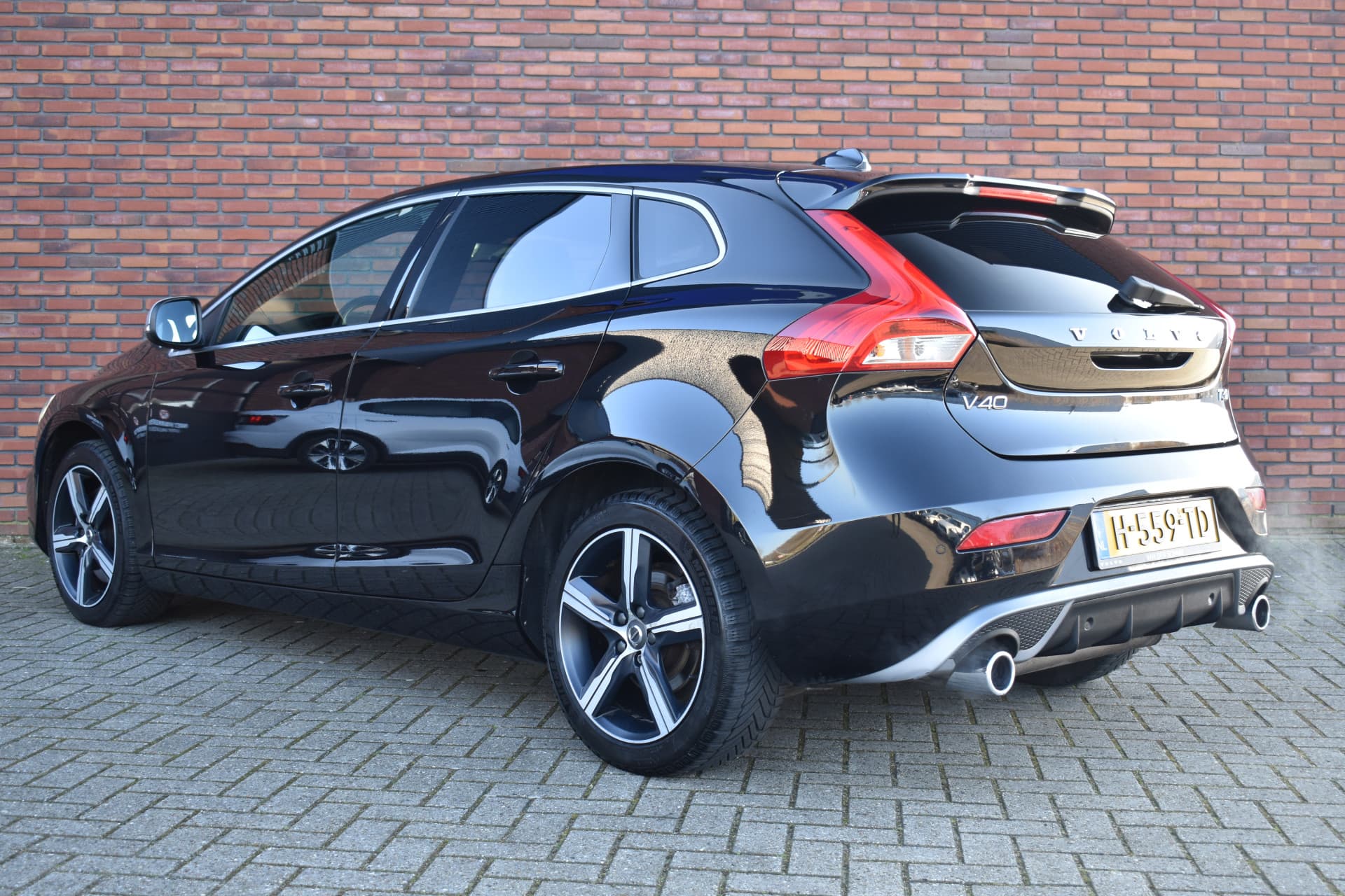 Volvo V40 T3 153PK Automaat Polar+ Sport thumbnail 3