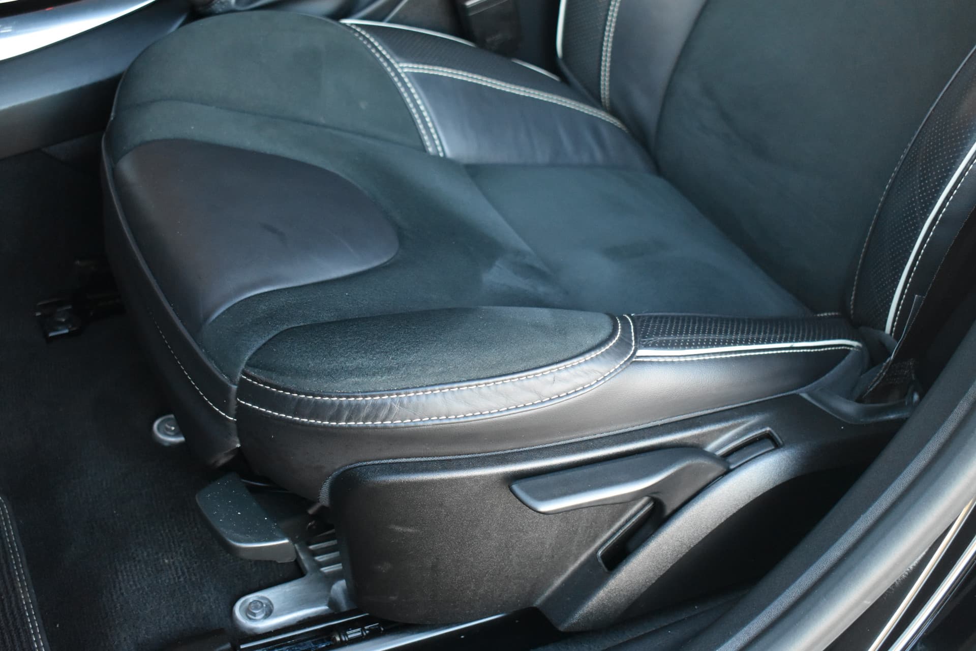 Volvo V40 T3 153PK Automaat Polar+ Sport thumbnail 7