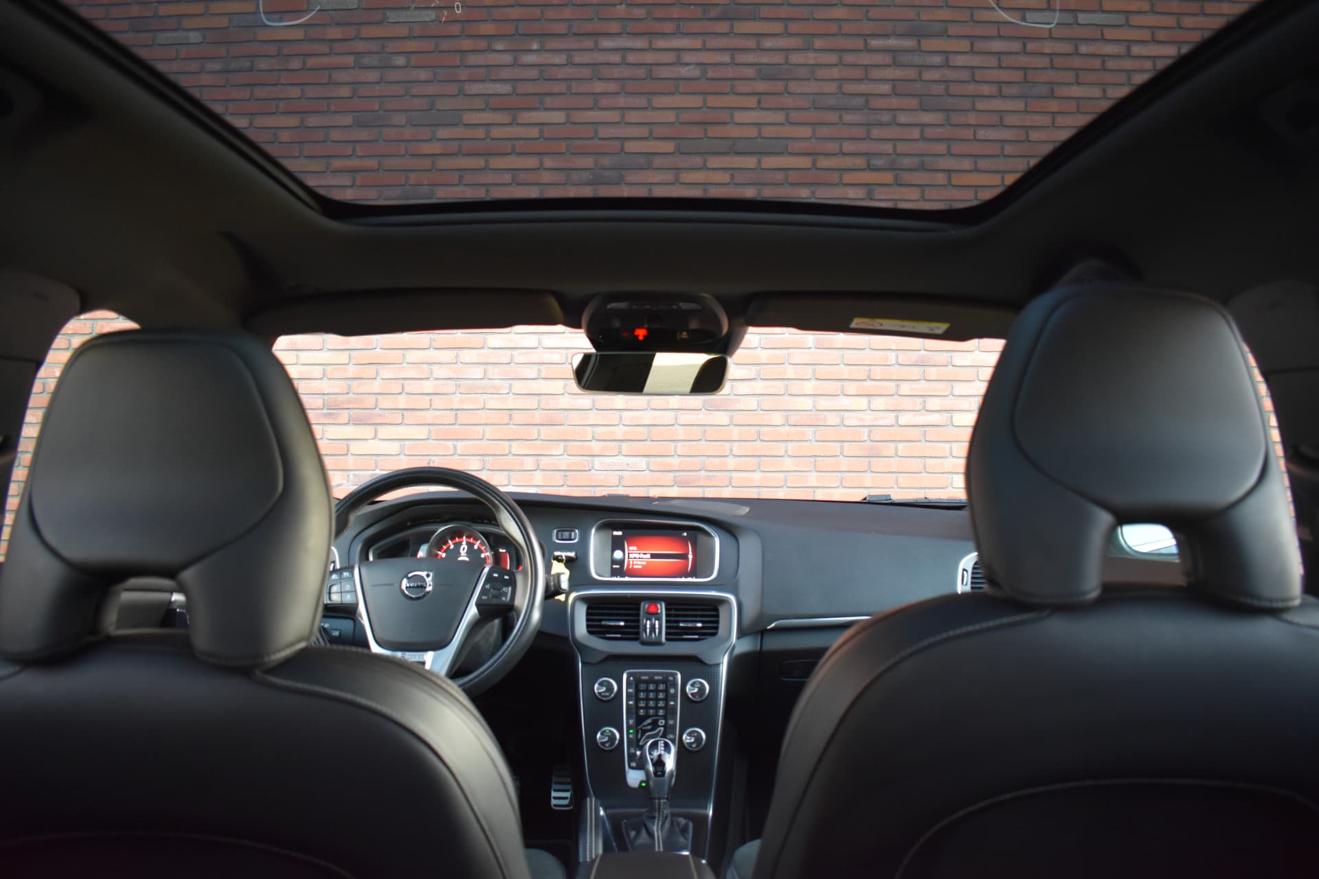 Volvo V40 T3 153PK Automaat Polar+ Sport thumbnail 16