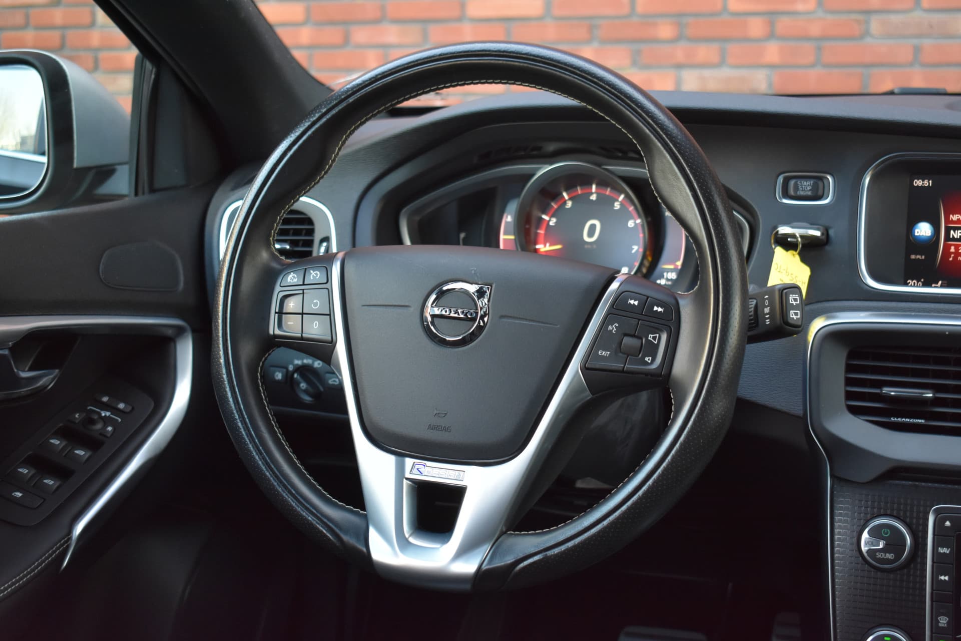 Volvo V40 T3 153PK Automaat Polar+ Sport thumbnail 18