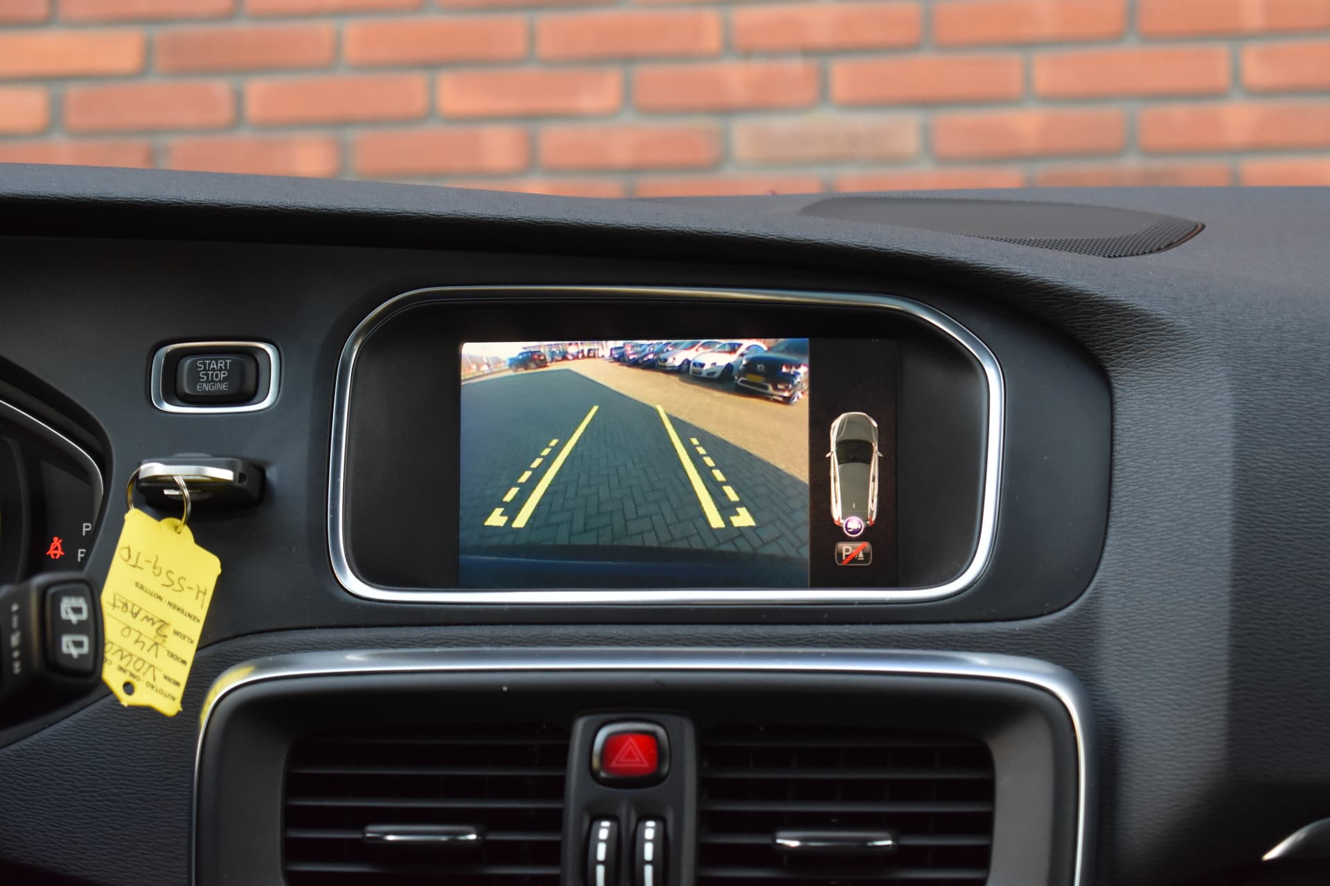 Volvo V40 T3 153PK Automaat Polar+ Sport thumbnail 22