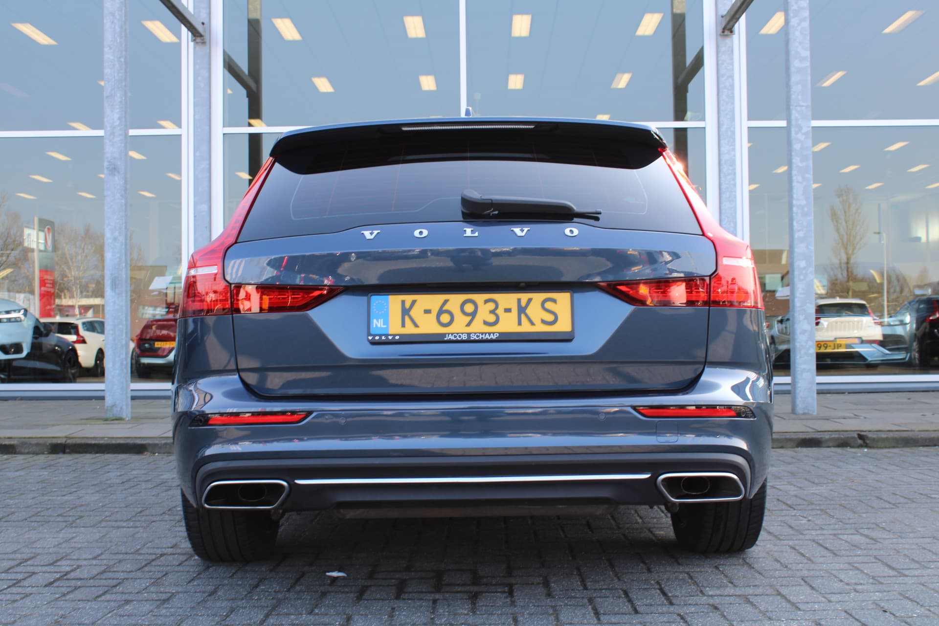 Volvo V60 B3 INSCRIPTION thumbnail 5