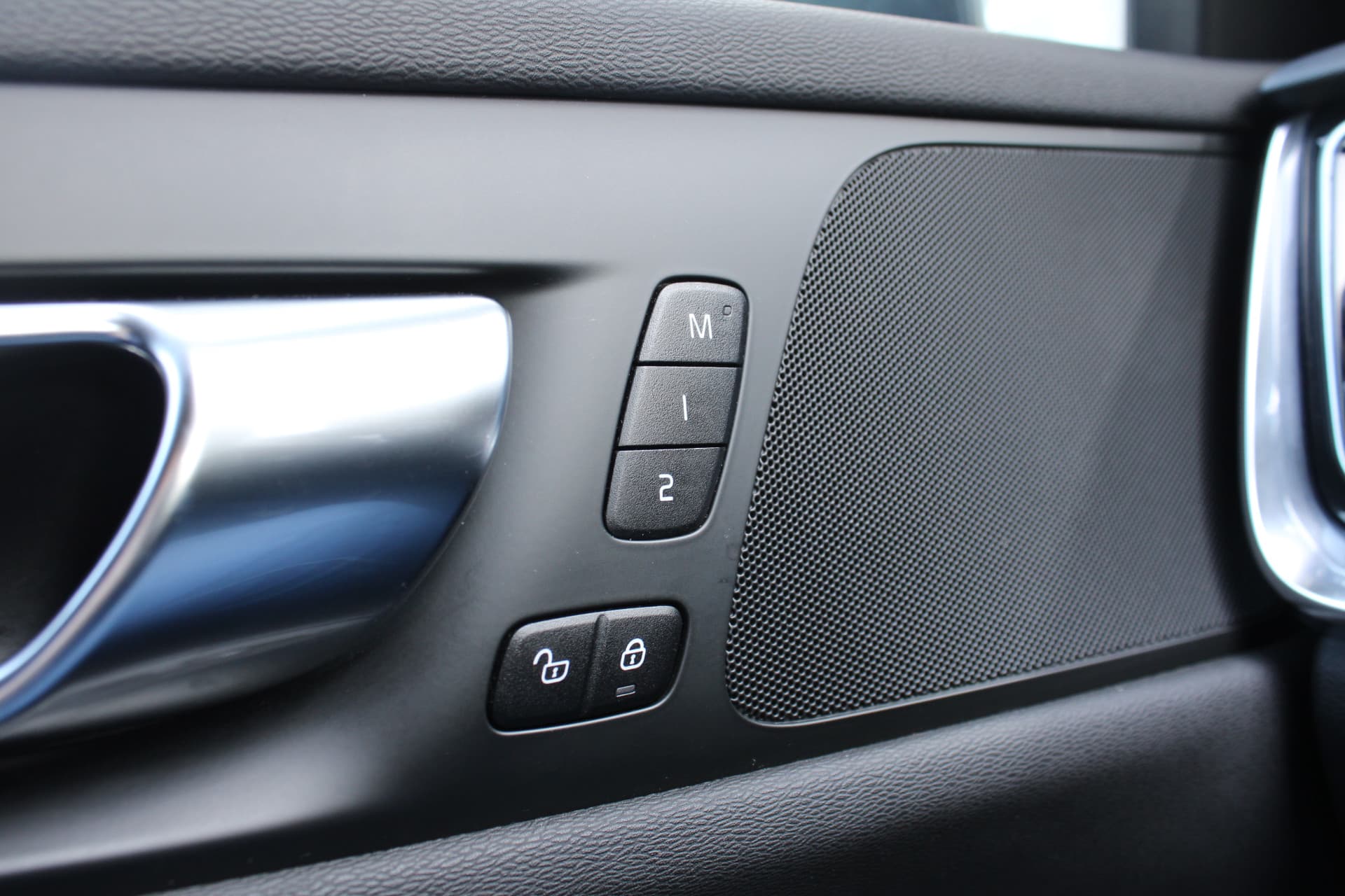 Volvo V60 B3 INSCRIPTION thumbnail 19