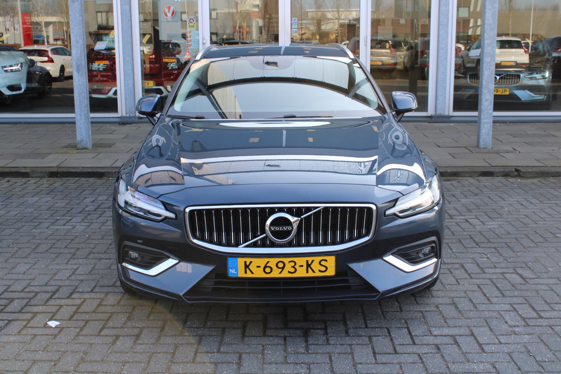 Volvo V60 B3 INSCRIPTION thumbnail 34