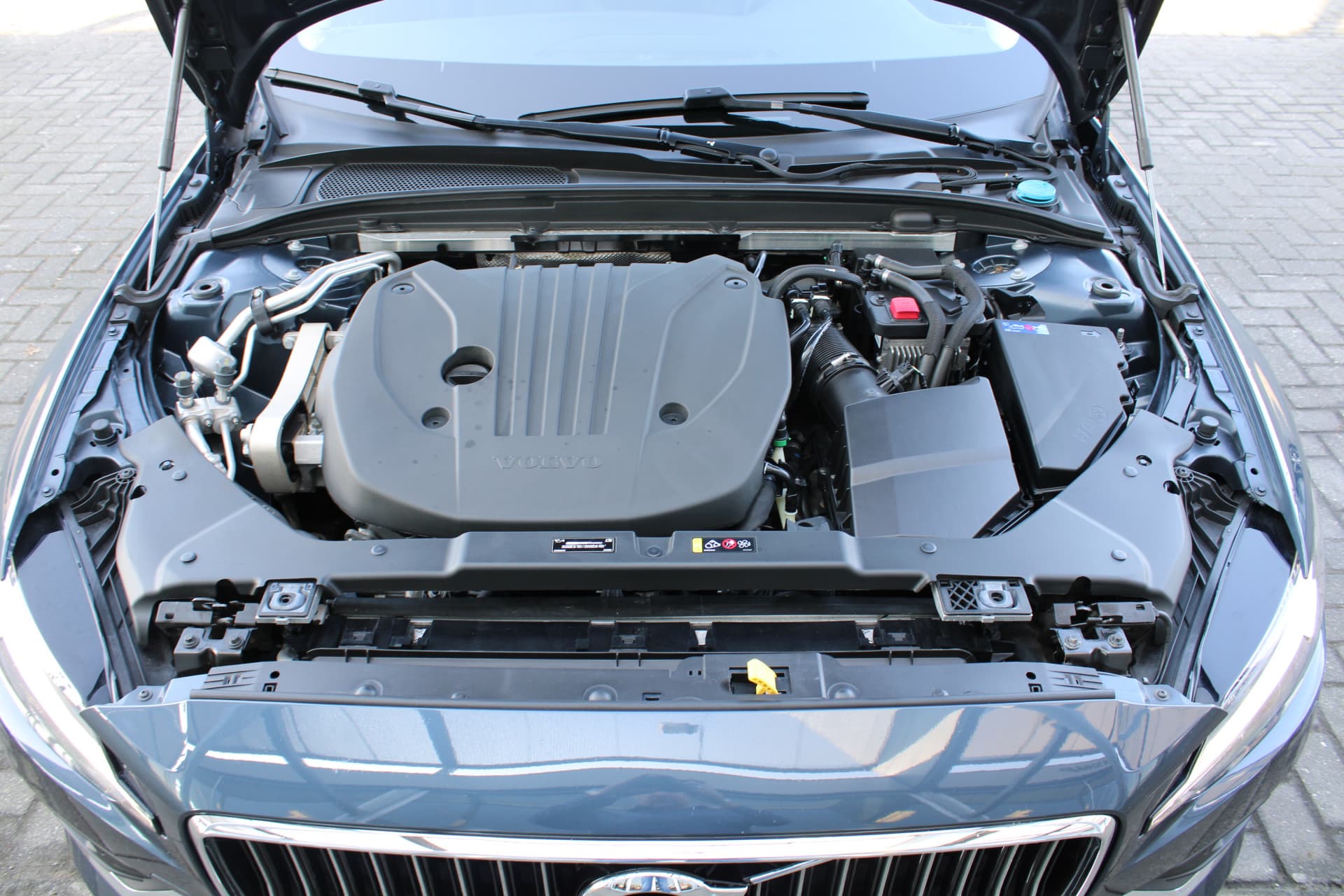 Volvo V60 B3 INSCRIPTION thumbnail 37