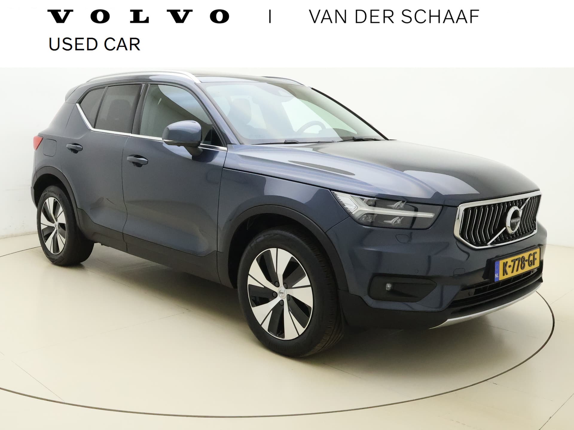 Volvo XC40 T5 262pk Business Pro / Panorama dak / Harman en Kardon audio / Stoel/- en stuurverwarming / Trekhaak /