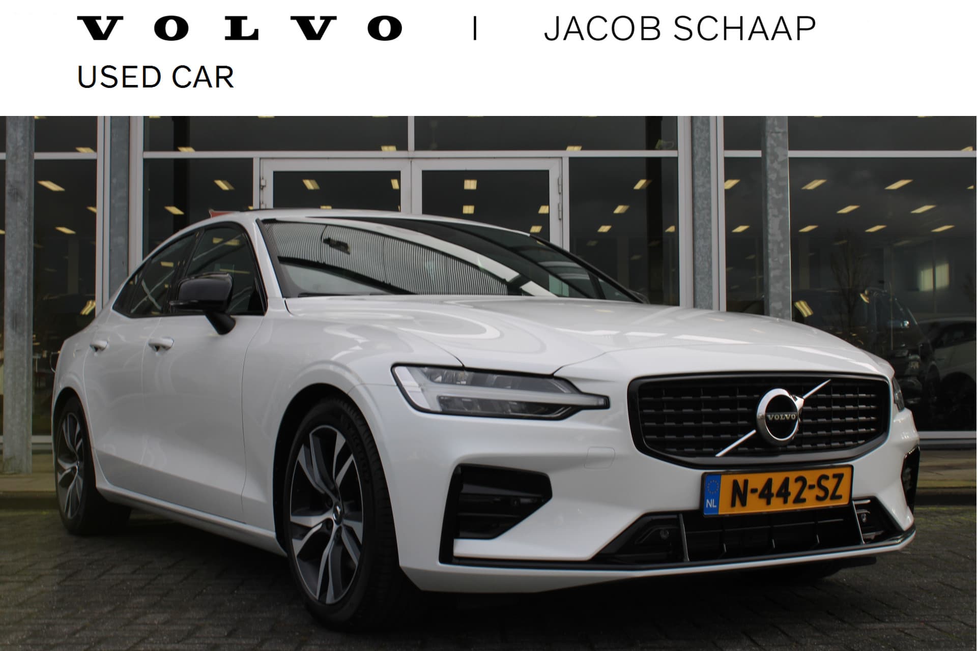 Volvo S60 B4 Automaat R-Design