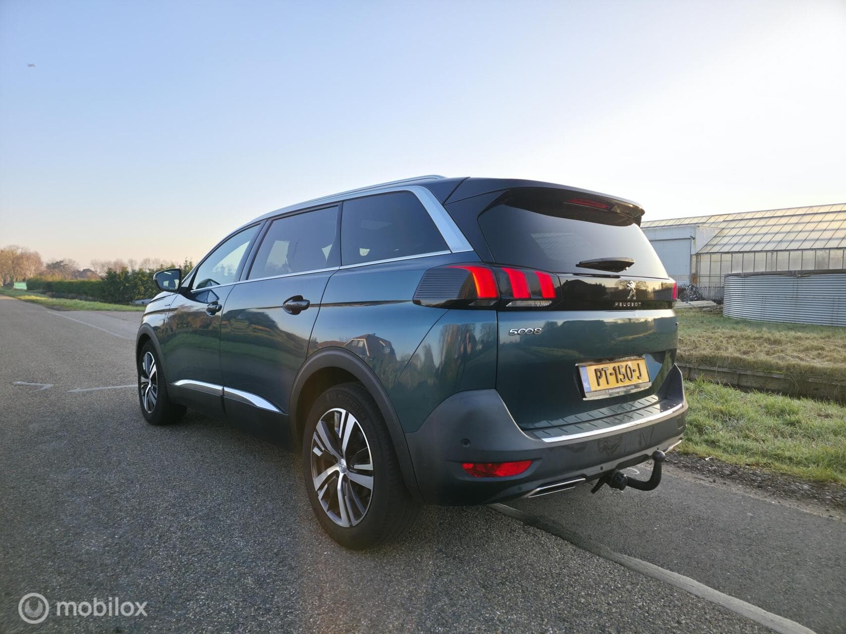 Peugeot 5008 thumbnail 3