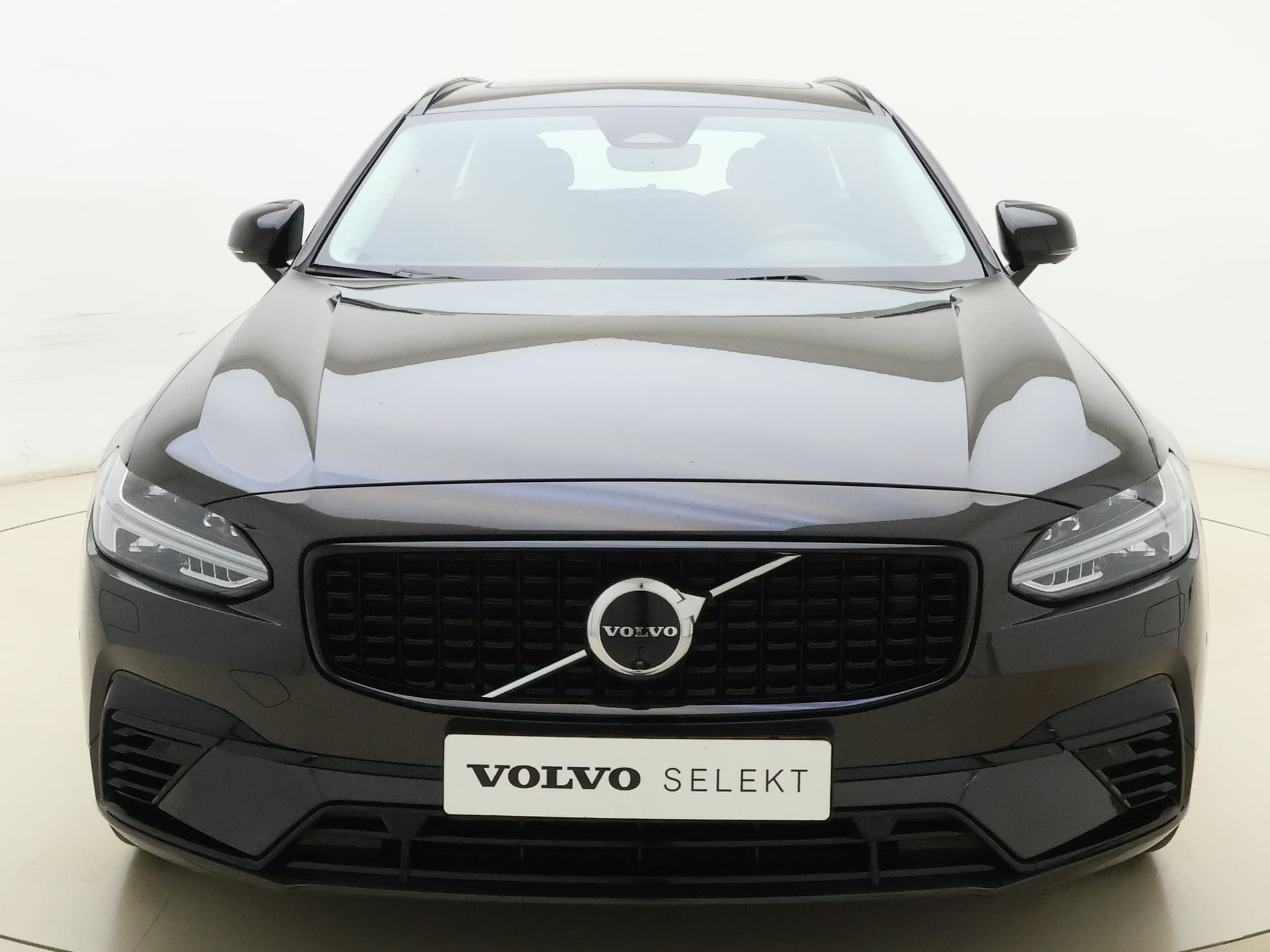 Volvo V90 T8 AWD 455pk Ultra Dark Panorama dak / HUD / 360 camera / Stoel/- stuurverwarming / thumbnail 5