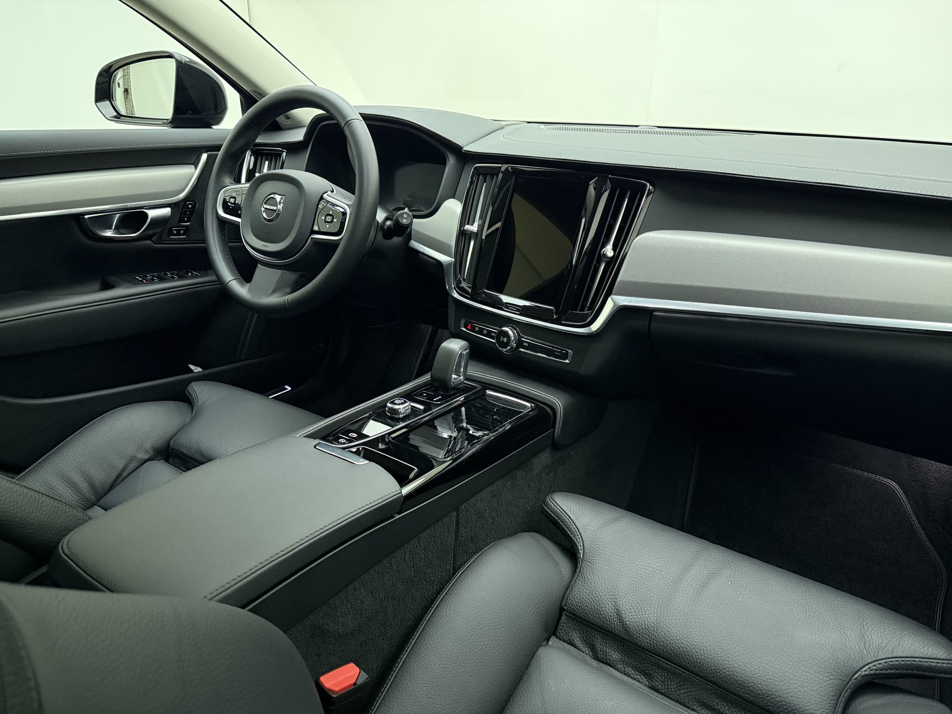 Volvo V90 T8 AWD 455pk Ultra Dark Panorama dak / HUD / 360 camera / Stoel/- stuurverwarming / thumbnail 9