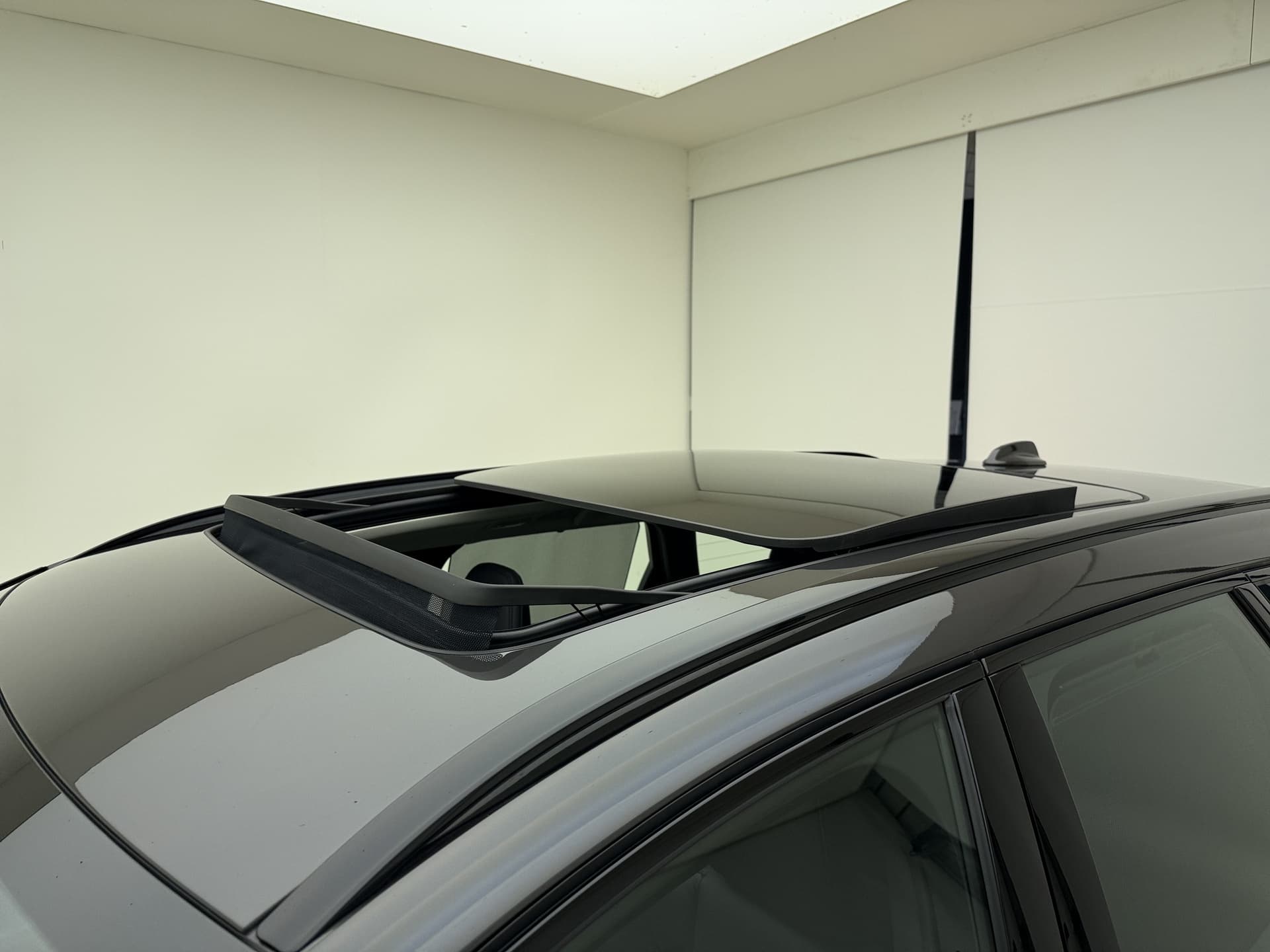 Volvo V90 T8 AWD 455pk Ultra Dark Panorama dak / HUD / 360 camera / Stoel/- stuurverwarming / thumbnail 25