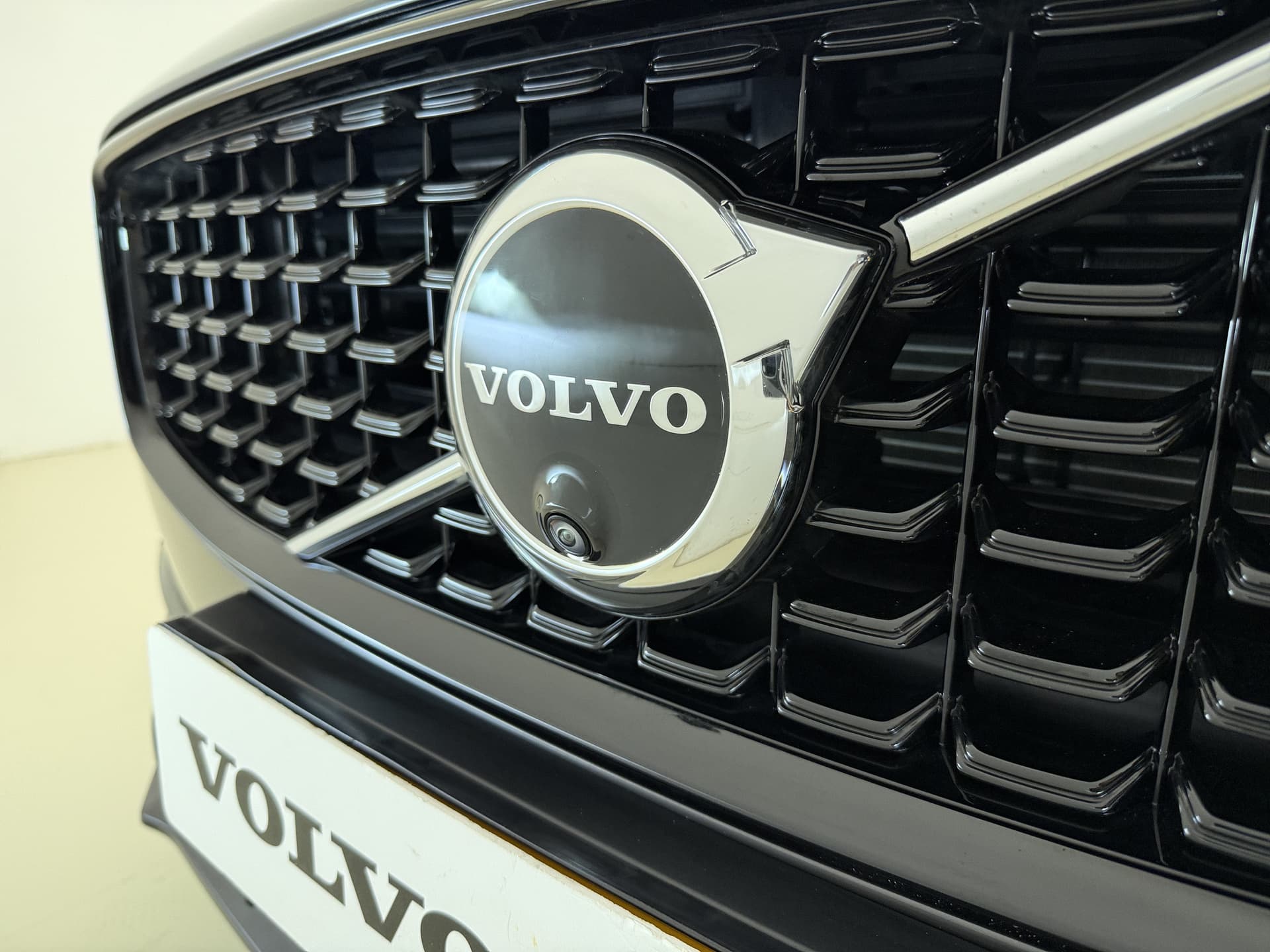 Volvo V90 T8 AWD 455pk Ultra Dark Panorama dak / HUD / 360 camera / Stoel/- stuurverwarming / thumbnail 26