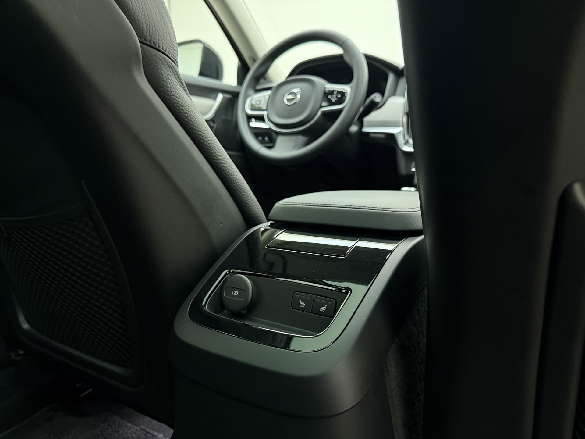 Volvo V90 T8 AWD 455pk Ultra Dark Panorama dak / HUD / 360 camera / Stoel/- stuurverwarming / thumbnail 33