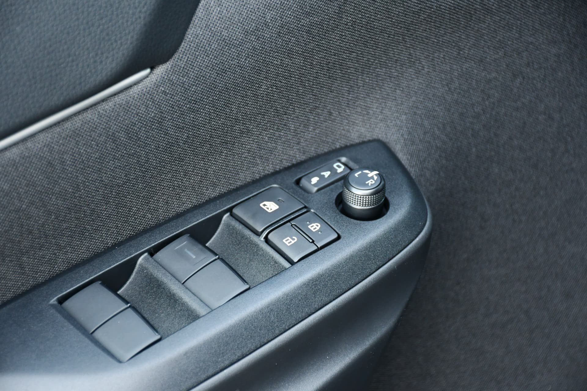 Toyota Yaris Cross 1.5 Hybrid 115 Dynamic Automaat 116pk thumbnail 24