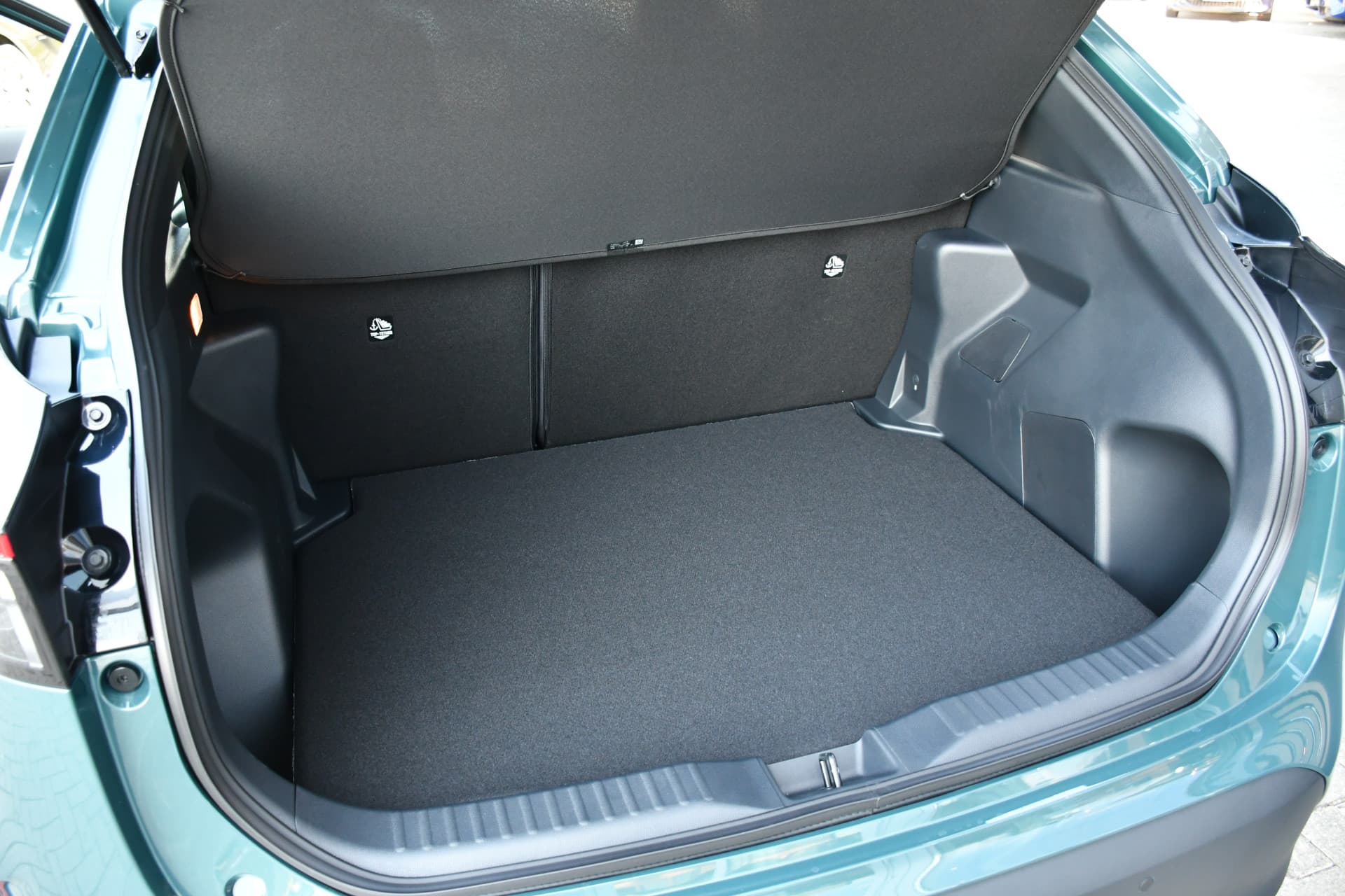 Toyota Yaris Cross 1.5 Hybrid 115 Dynamic Automaat 116pk thumbnail 33