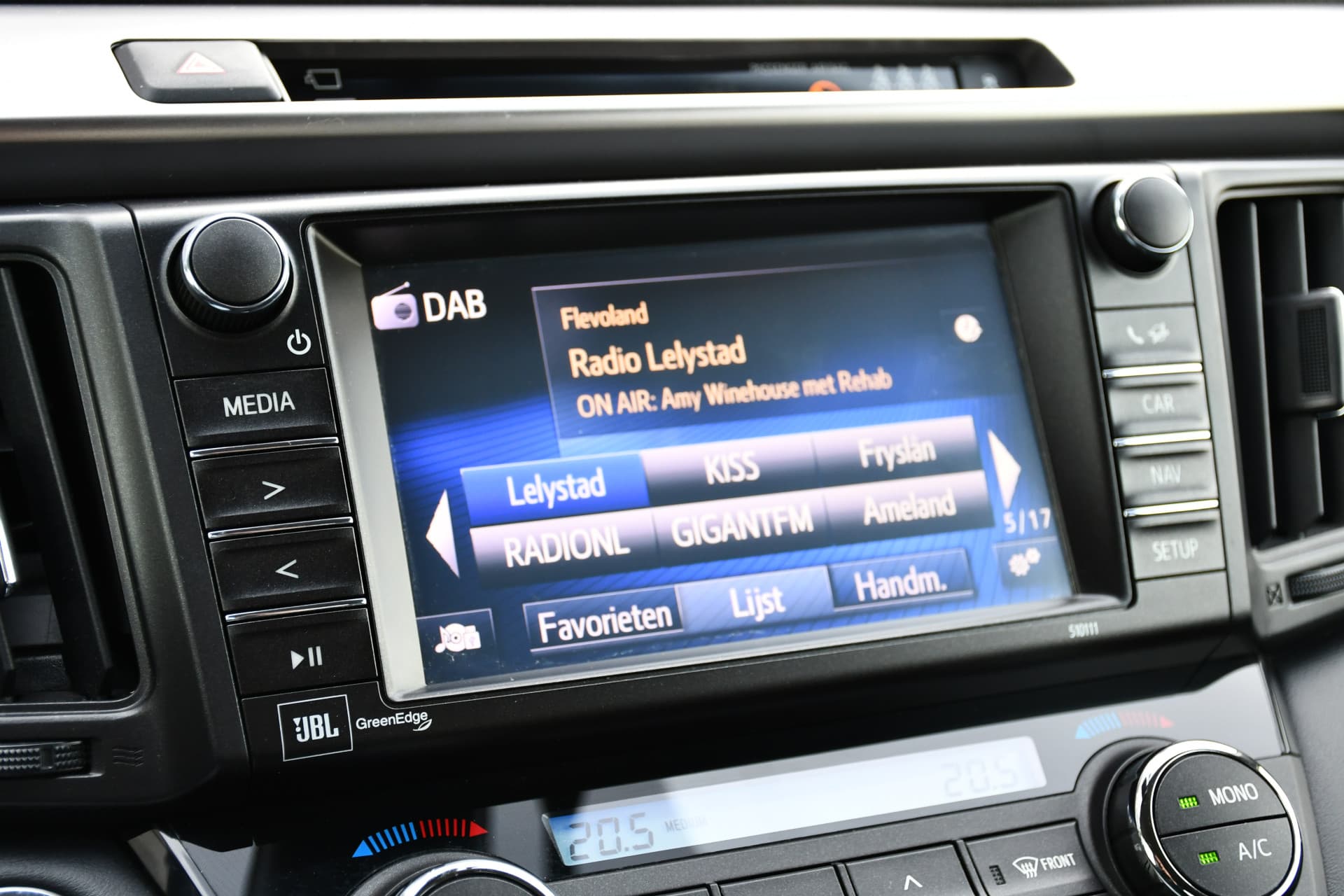 Toyota RAV4 2.5 Hybrid AWD Executive Business Automaat 197pk thumbnail 10