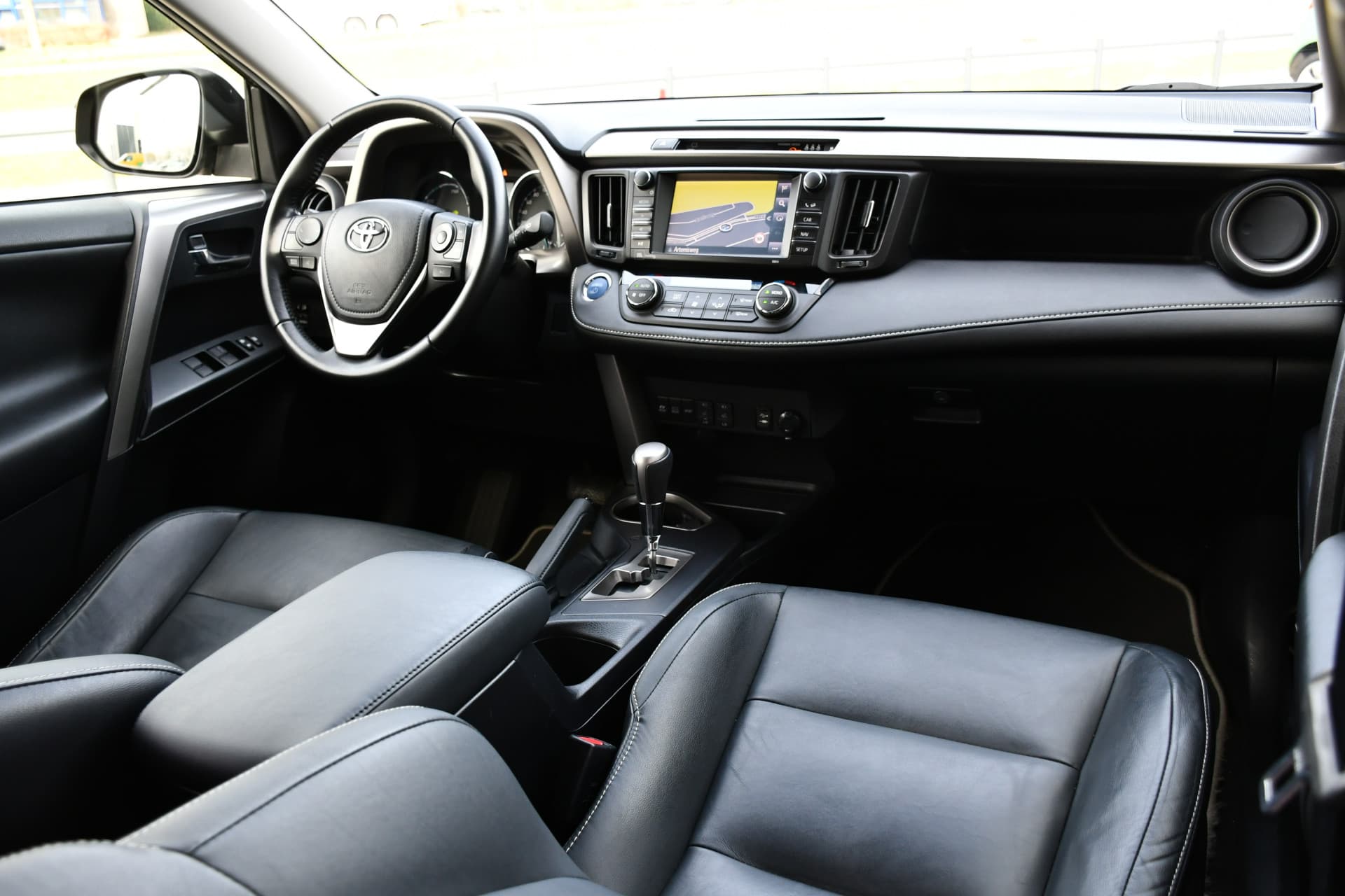 Toyota RAV4 2.5 Hybrid AWD Executive Business Automaat 197pk thumbnail 30