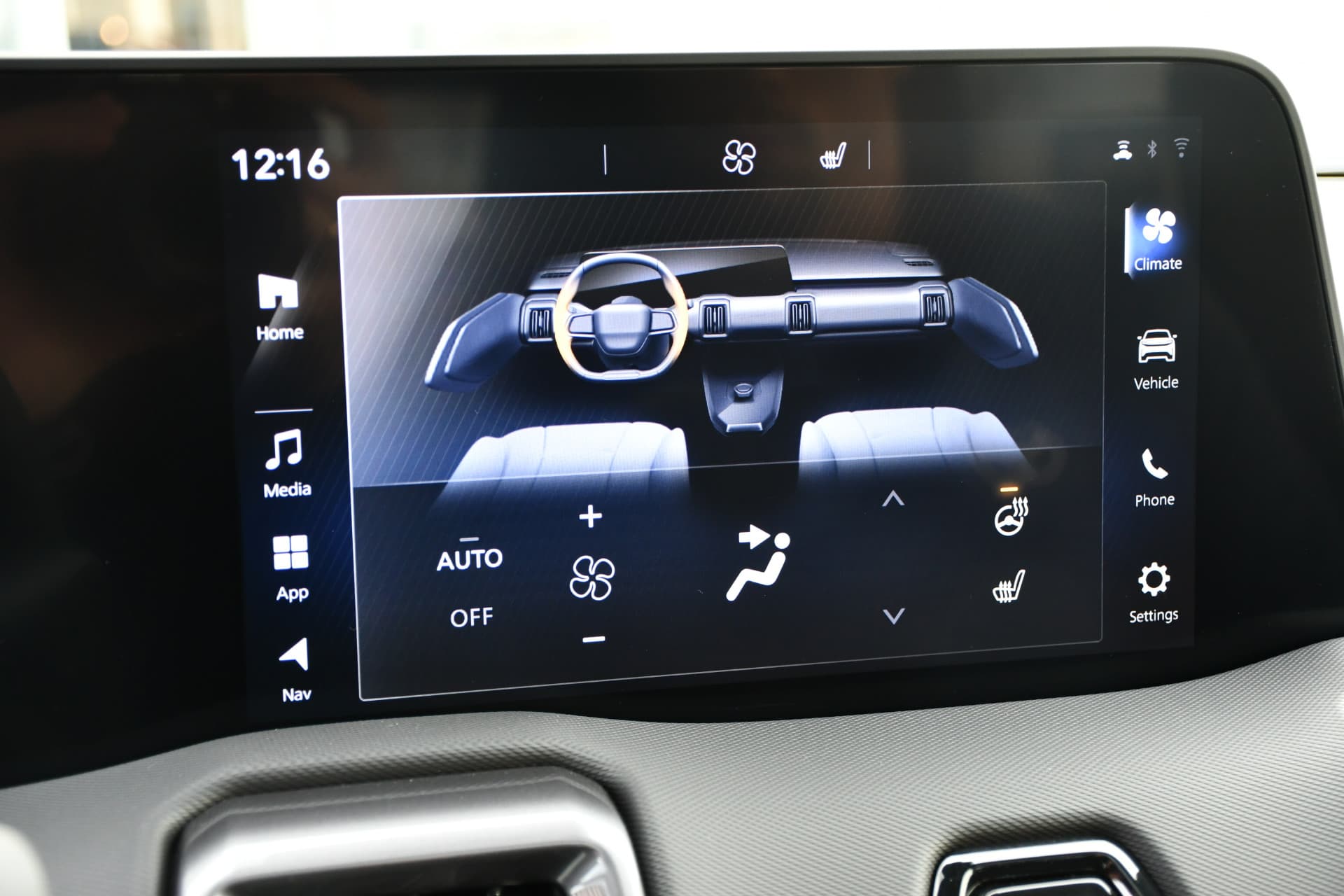 Toyota Urban Cruiser Executive 61 kWh Automaat 174pk thumbnail 19