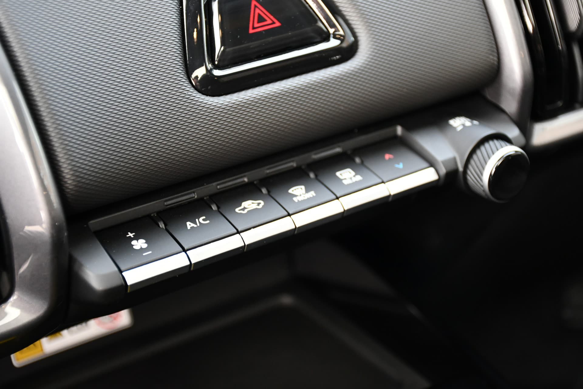 Toyota Urban Cruiser Executive 61 kWh Automaat 174pk thumbnail 28