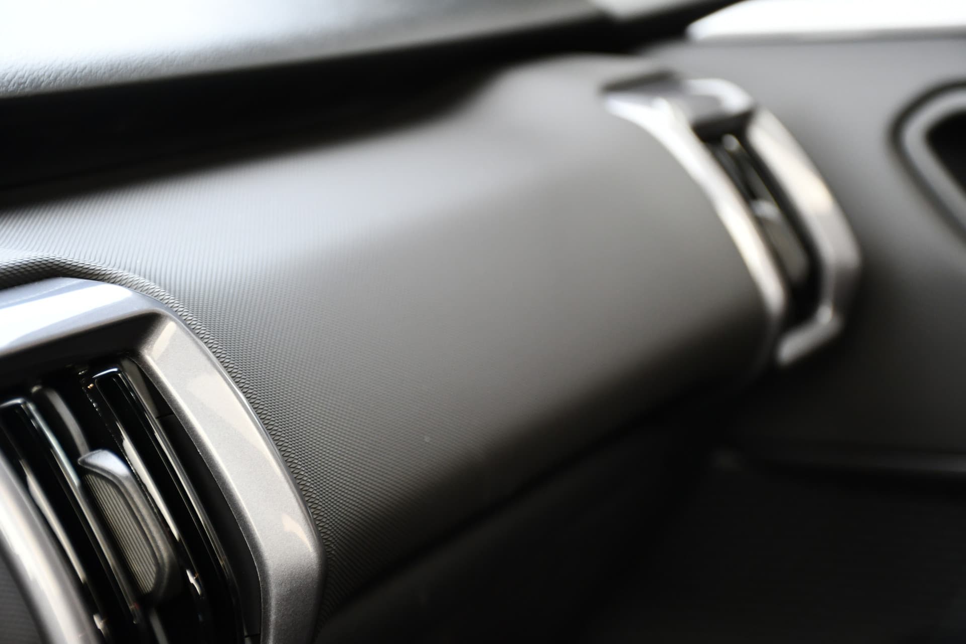 Toyota Urban Cruiser Executive 61 kWh Automaat 174pk thumbnail 39