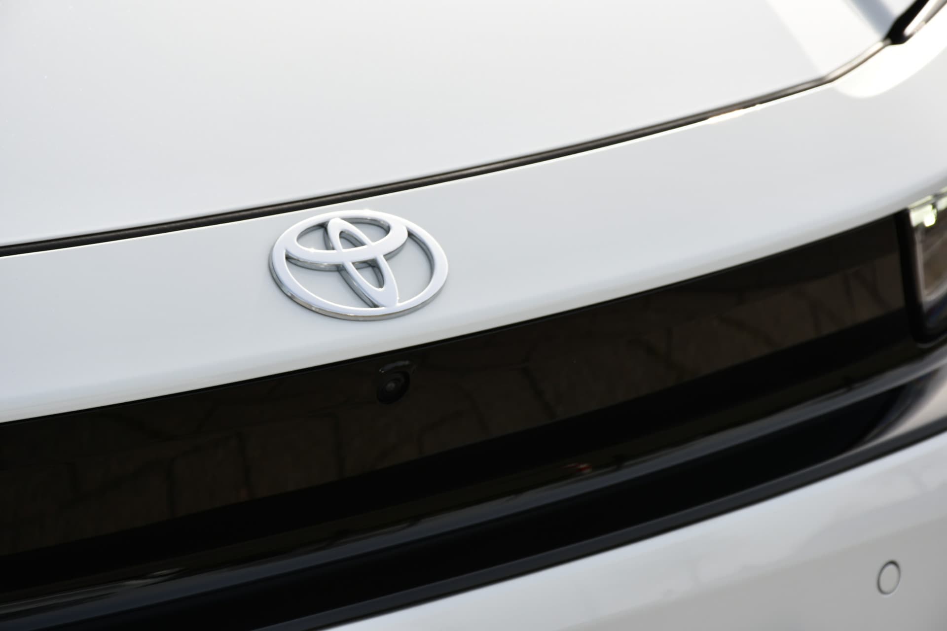 Toyota Urban Cruiser Executive 61 kWh Automaat 174pk thumbnail 29