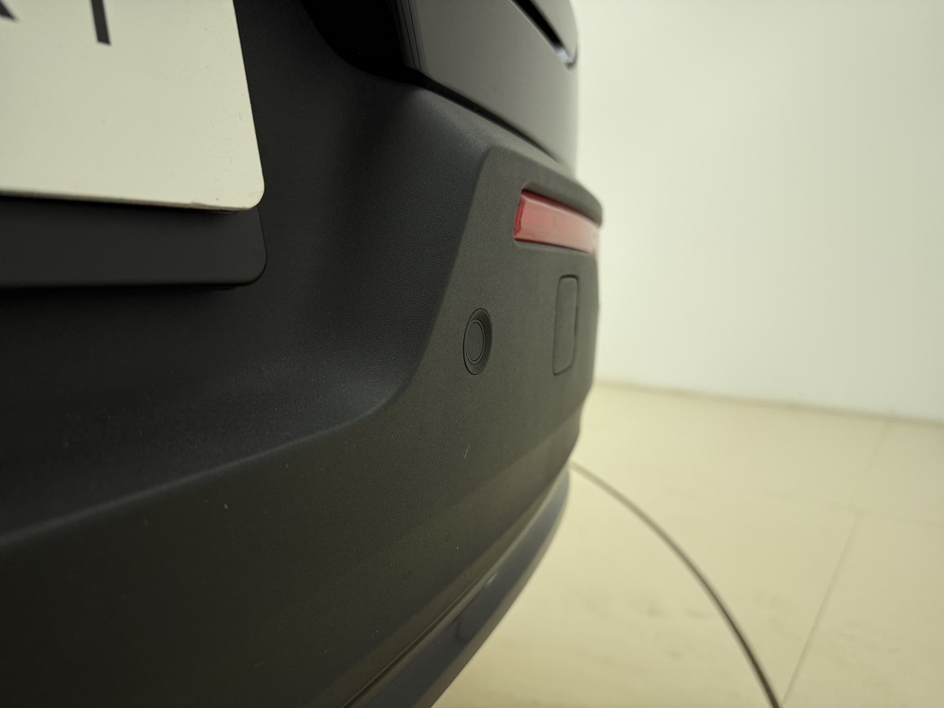 Volvo EX40 Extended Range Plus Black Edition / Pixel Koplampen / 360 Camera / 20'' / Nubuck / Harman&Kardon Audio / Getint Glas / ACC / BLIS / Stoel + Stuurw. Verwarming / thumbnail 26