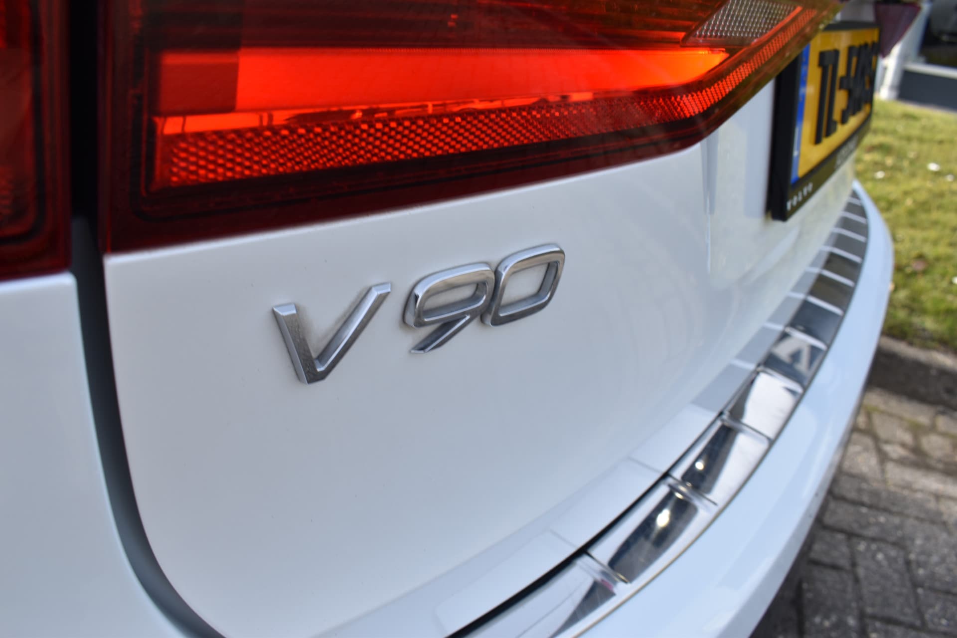 Volvo V90 Cross Country T5 AWD 250PK Automaat Pro thumbnail 16