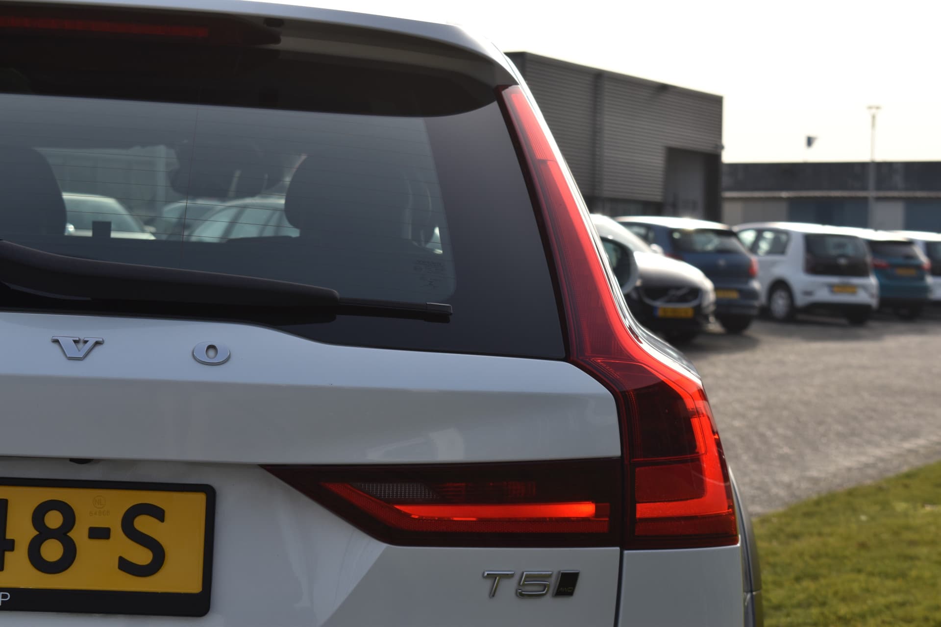 Volvo V90 Cross Country T5 AWD 250PK Automaat Pro thumbnail 19