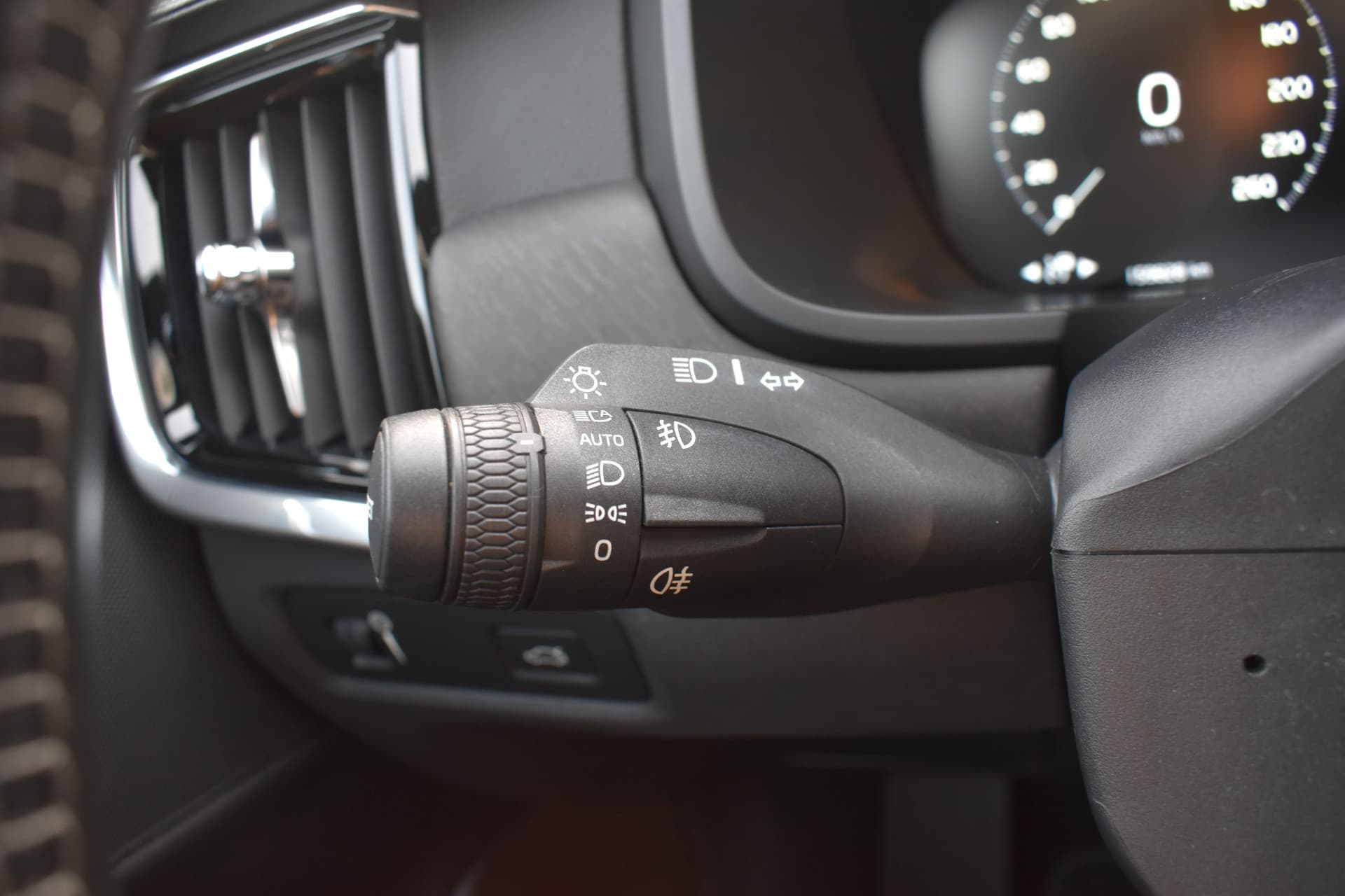 Volvo V90 Cross Country T5 AWD 250PK Automaat Pro thumbnail 34