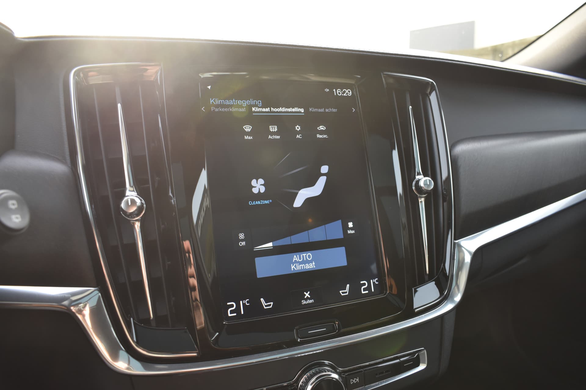 Volvo V90 Cross Country T5 AWD 250PK Automaat Pro thumbnail 46