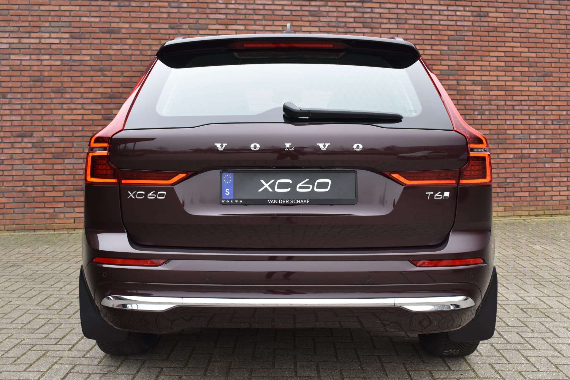 Volvo XC60 T6 350PK Plug-in hybrid AWD Plus Bright thumbnail 8